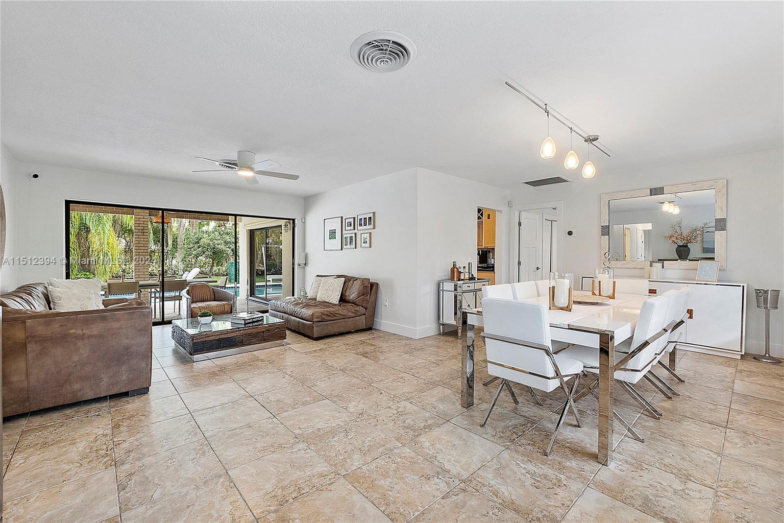 LEIGH ESTS - Residential