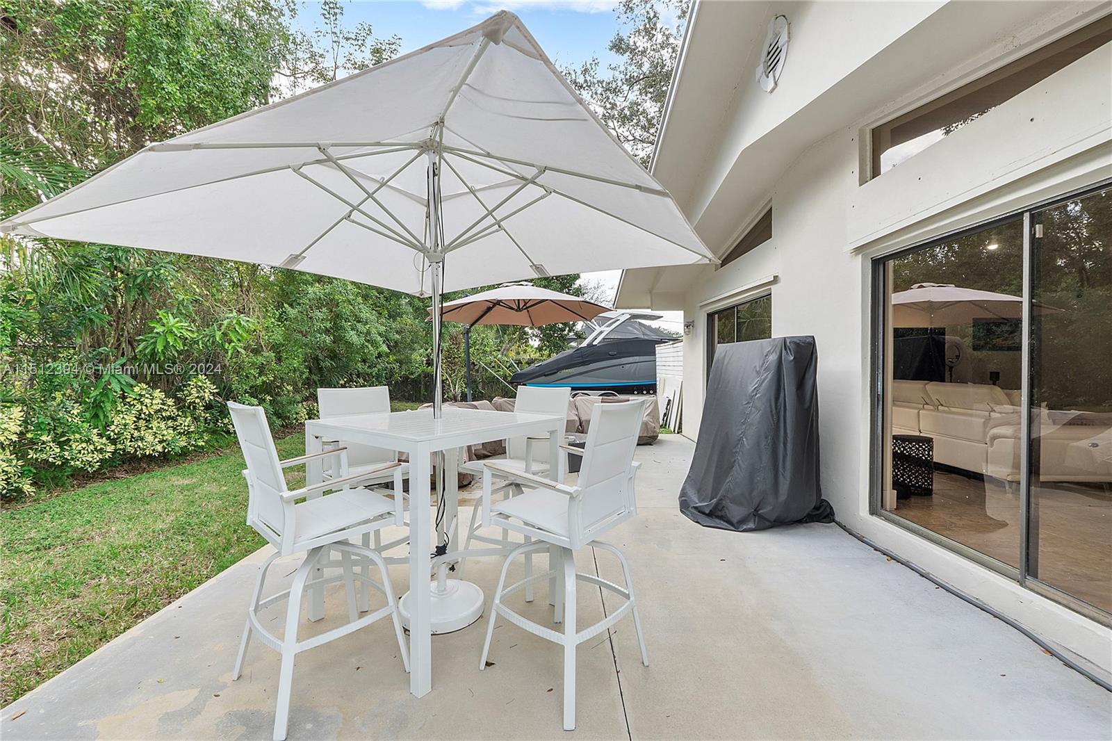 LEIGH ESTS - Residential