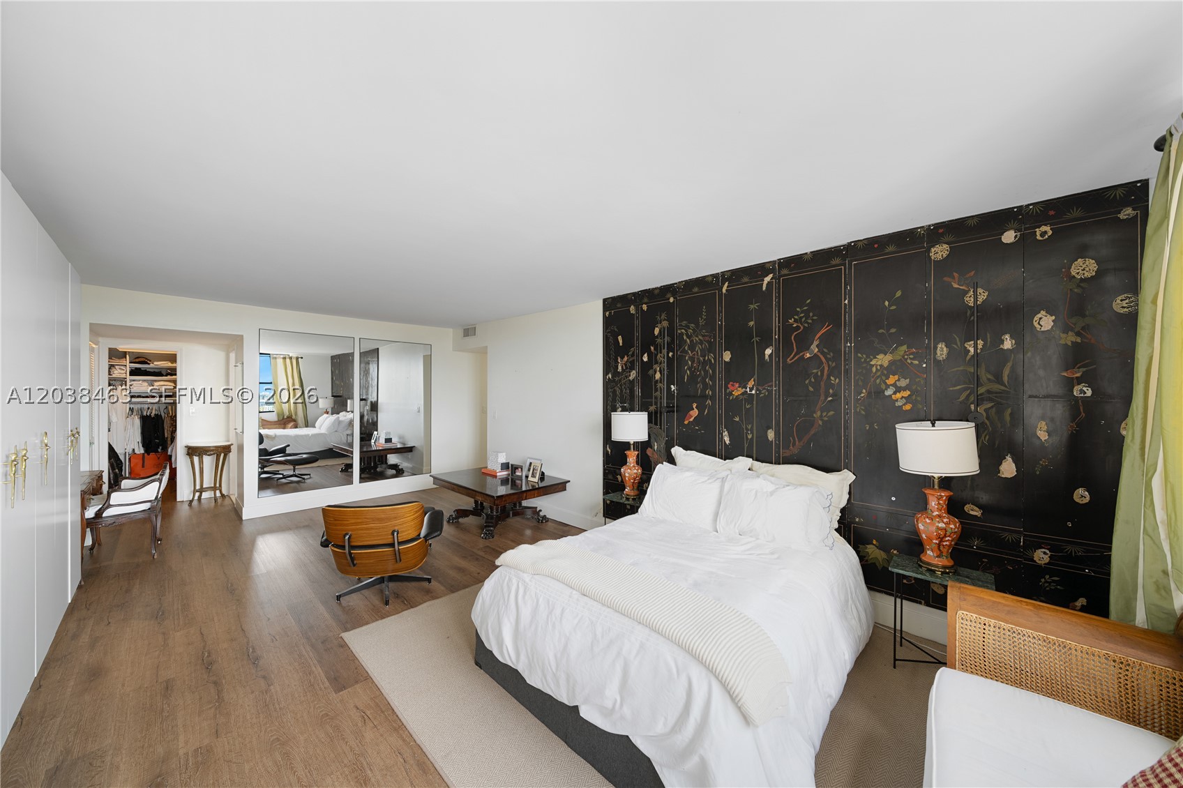 CRICKET CLUB CONDO - Residential