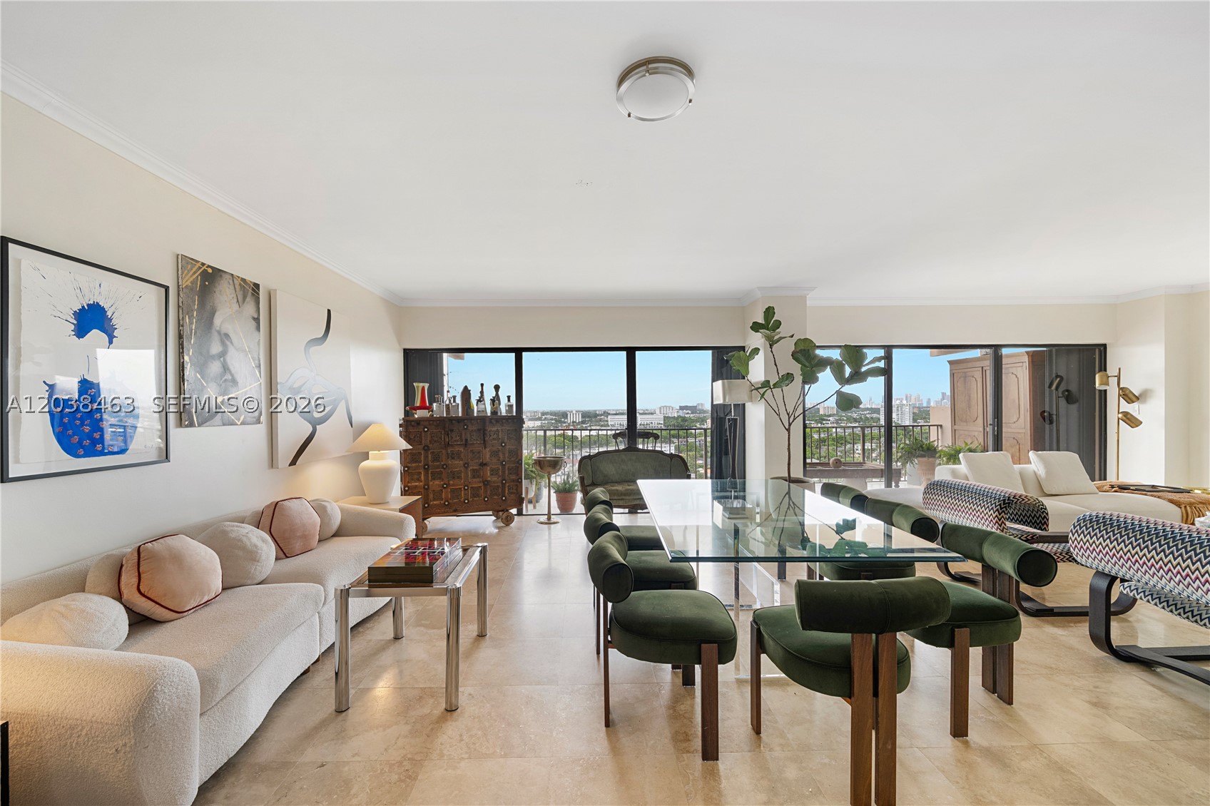 CRICKET CLUB CONDO - Residential