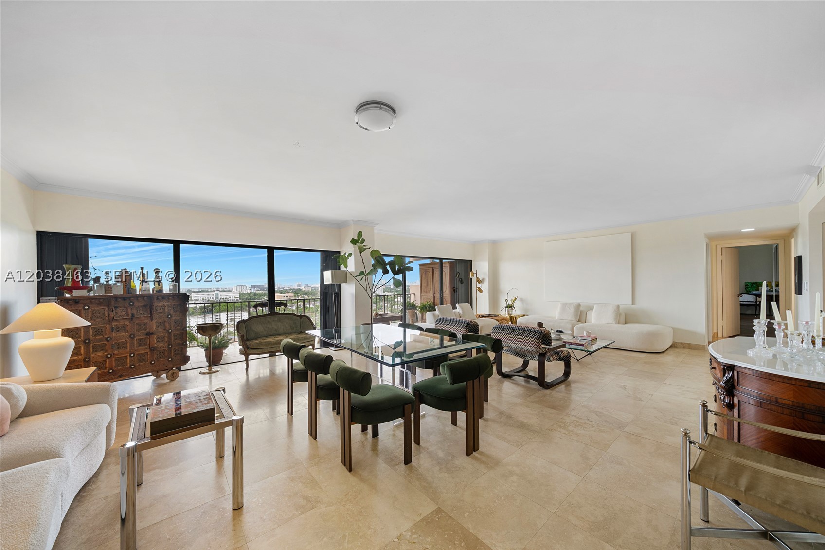 CRICKET CLUB CONDO - Residential