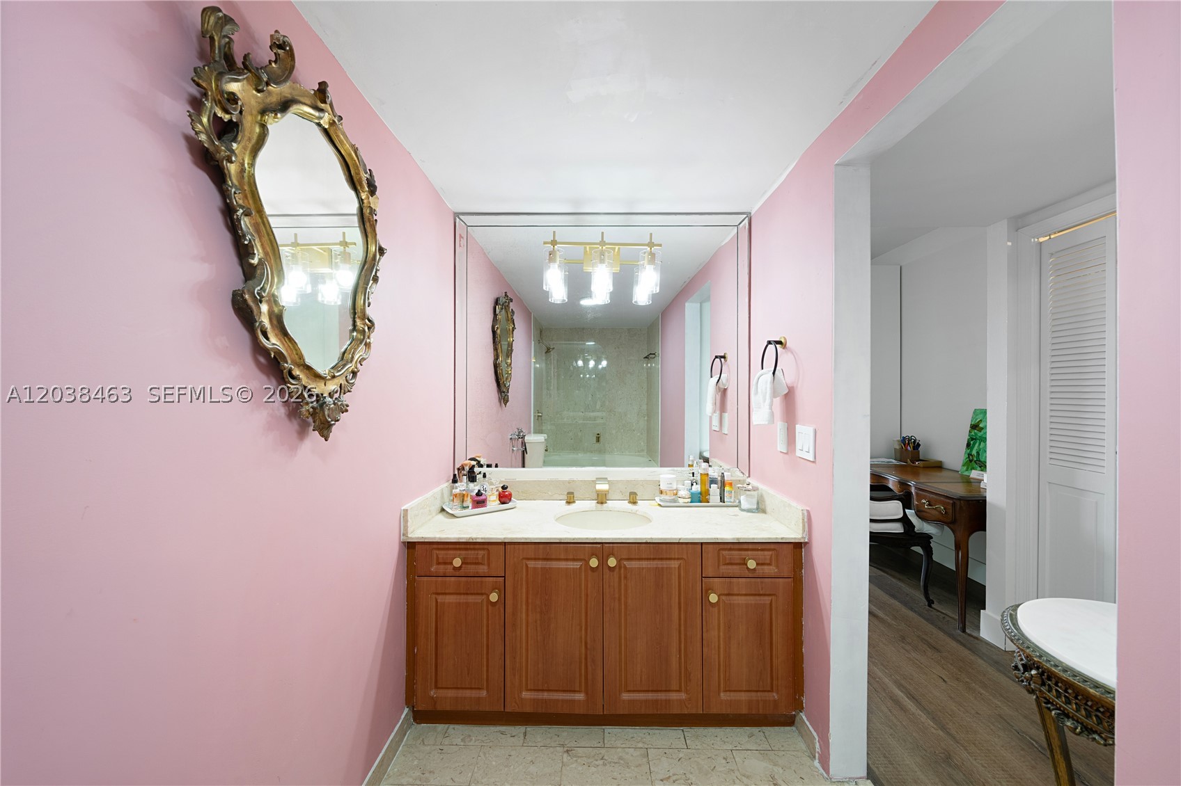 CRICKET CLUB CONDO - Residential