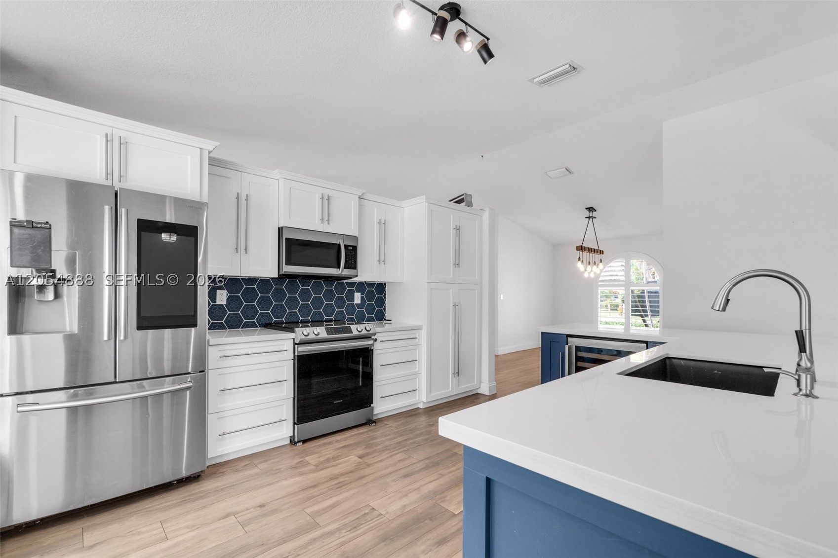 CHRISTINA ESTATES - Residential