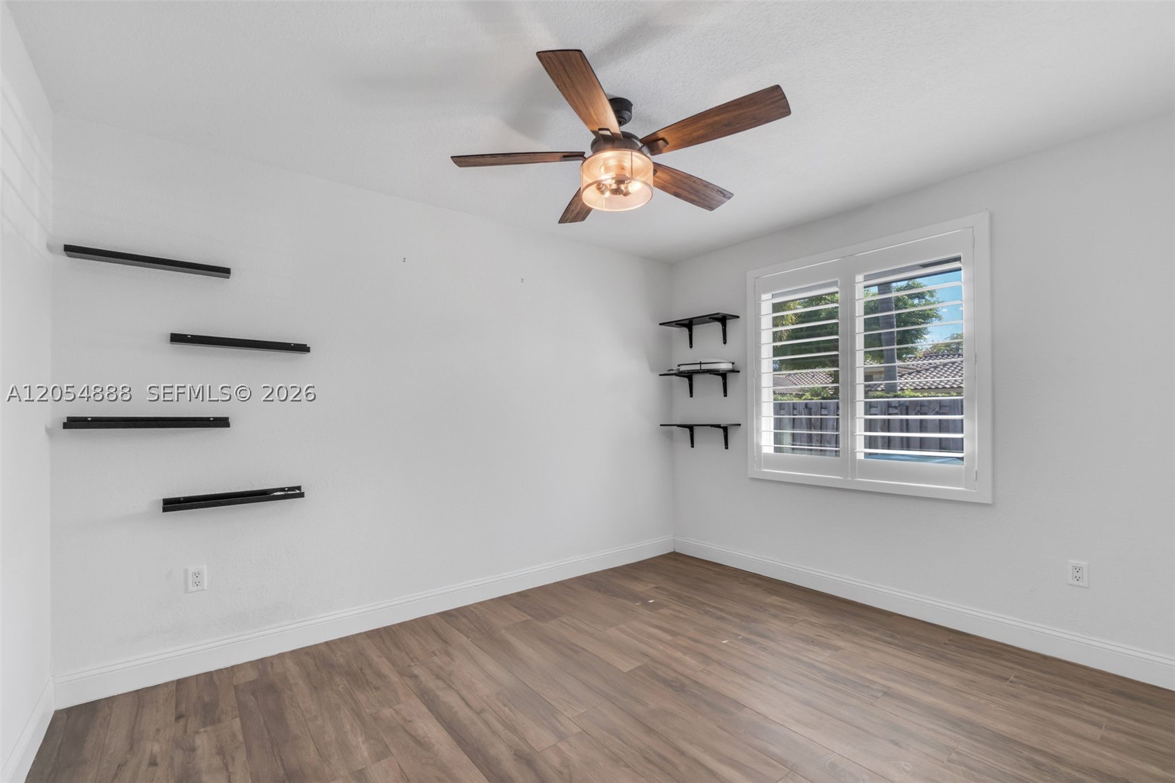CHRISTINA ESTATES - Residential