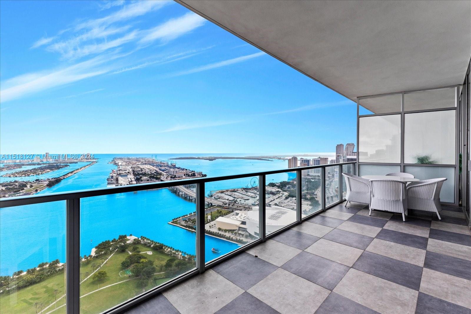 MARQUIS CONDO - Residential