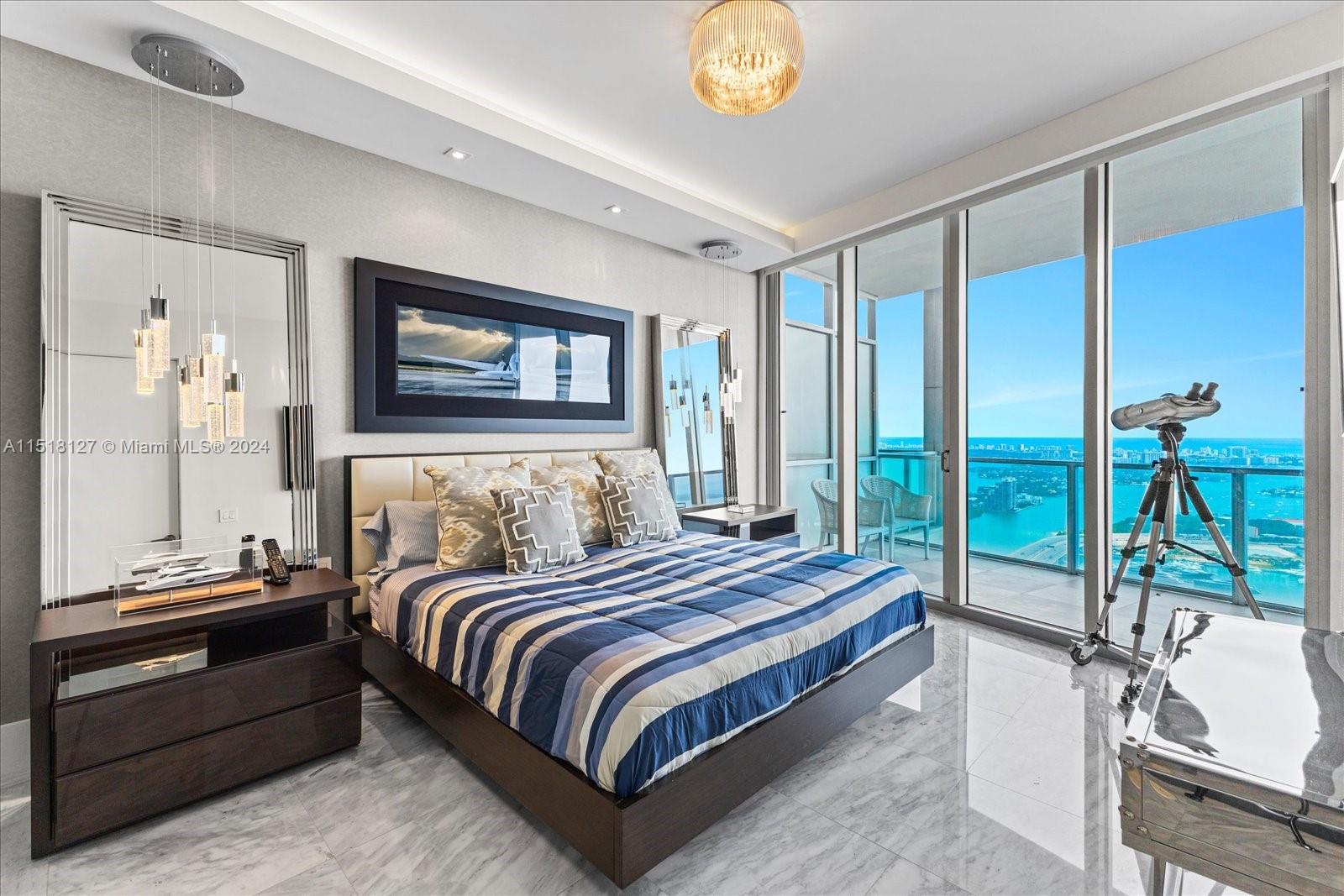 MARQUIS CONDO - Residential