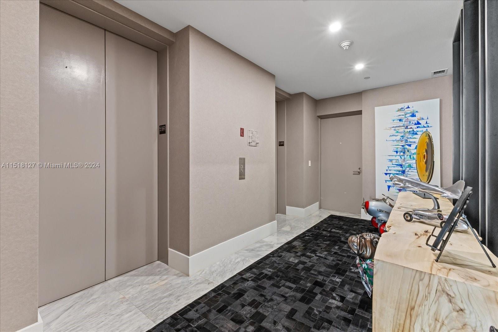 MARQUIS CONDO - Residential