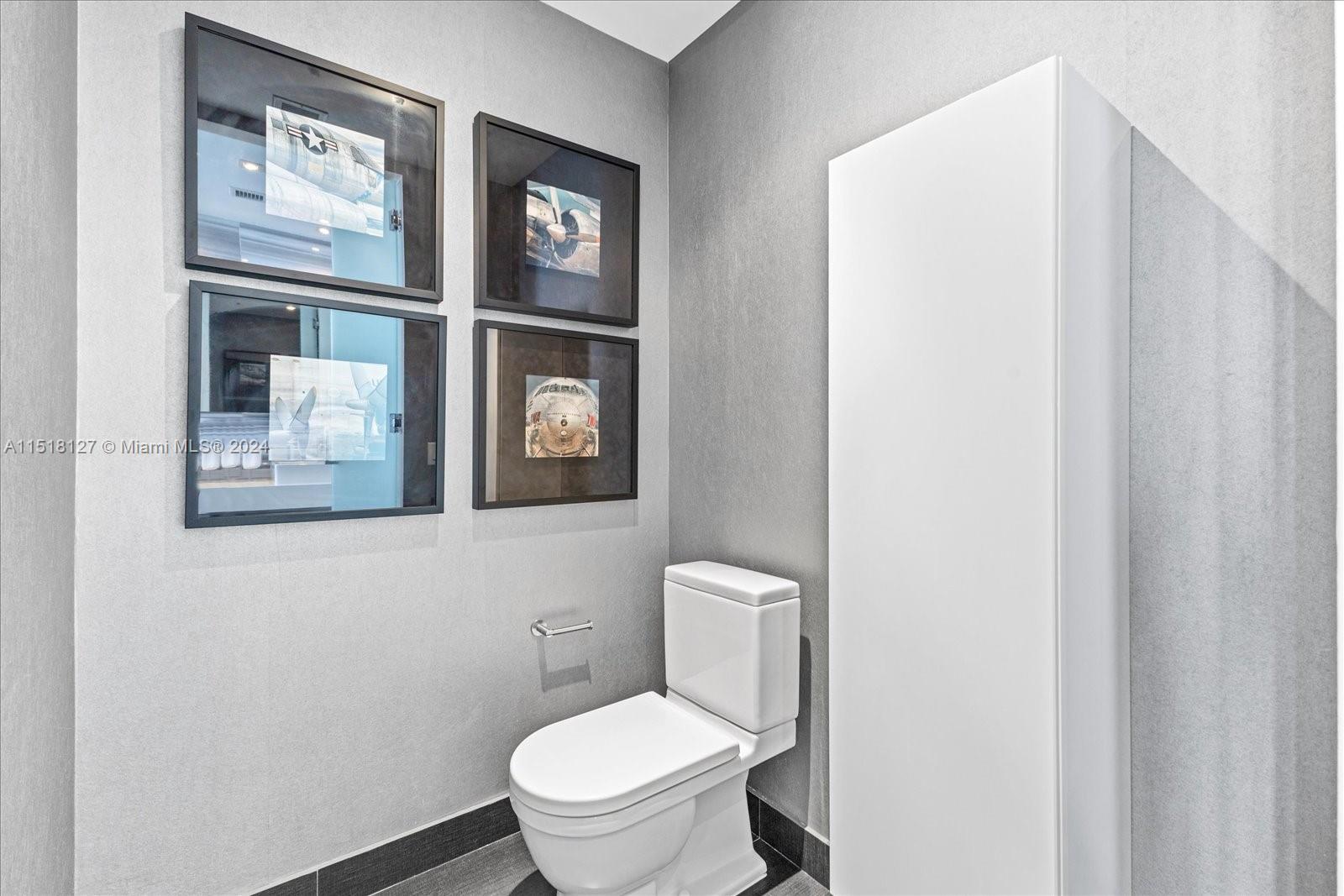 MARQUIS CONDO - Residential