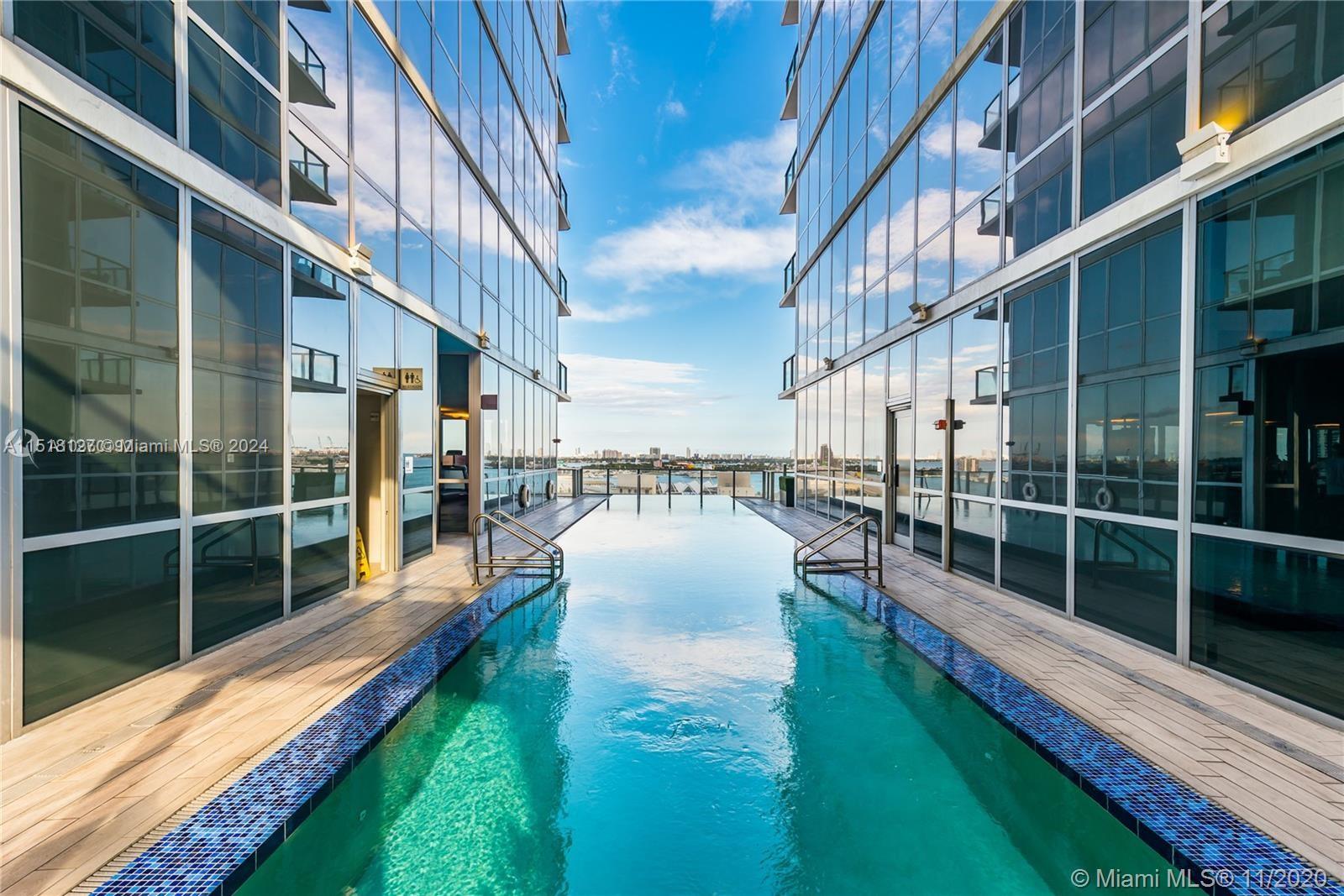 MARQUIS CONDO - Residential