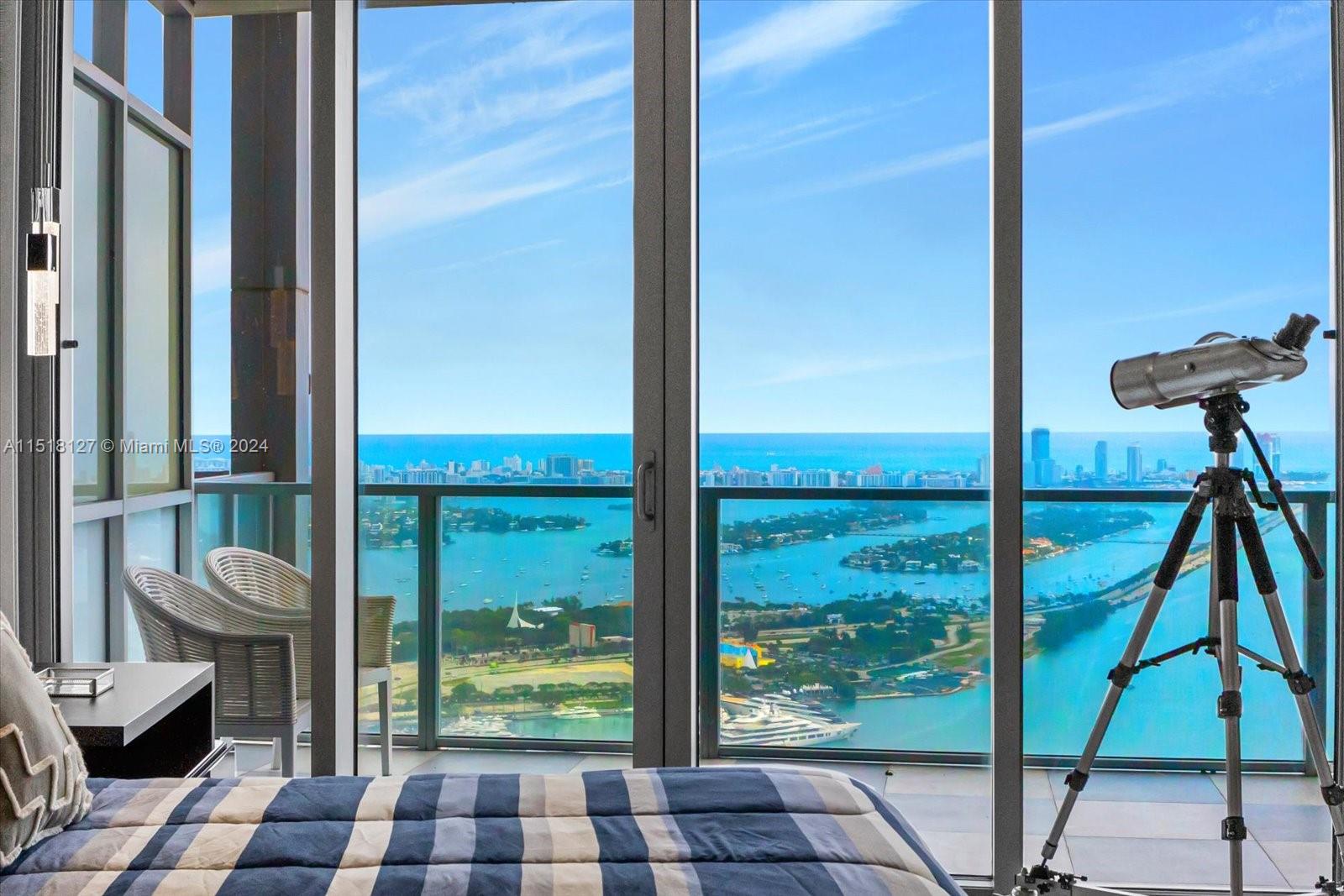 MARQUIS CONDO - Residential