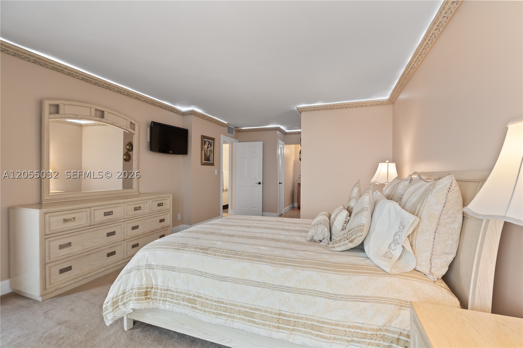 ALLINGTON TOWERS CONDO - Residential