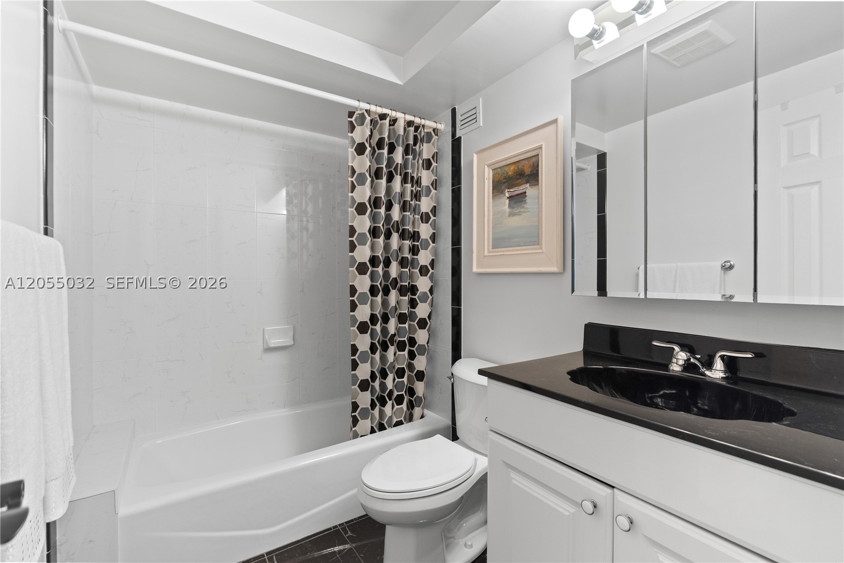 ALLINGTON TOWERS CONDO - Residential