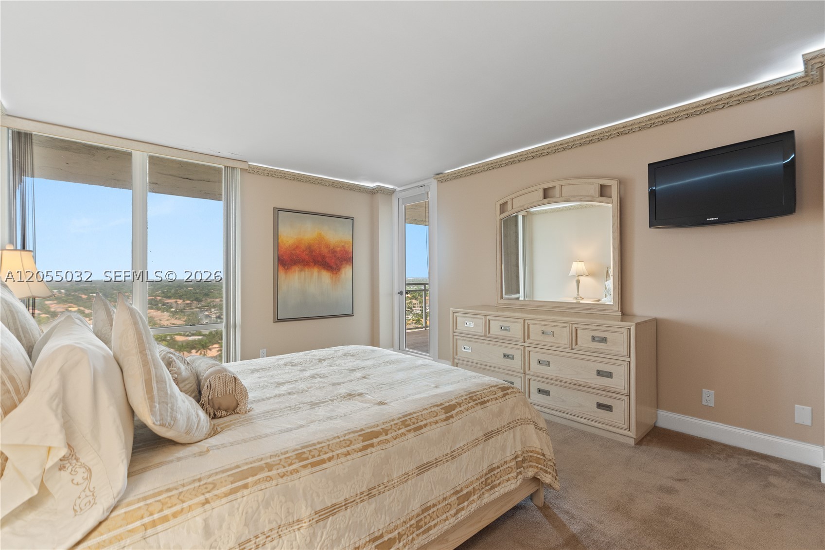 ALLINGTON TOWERS CONDO - Residential