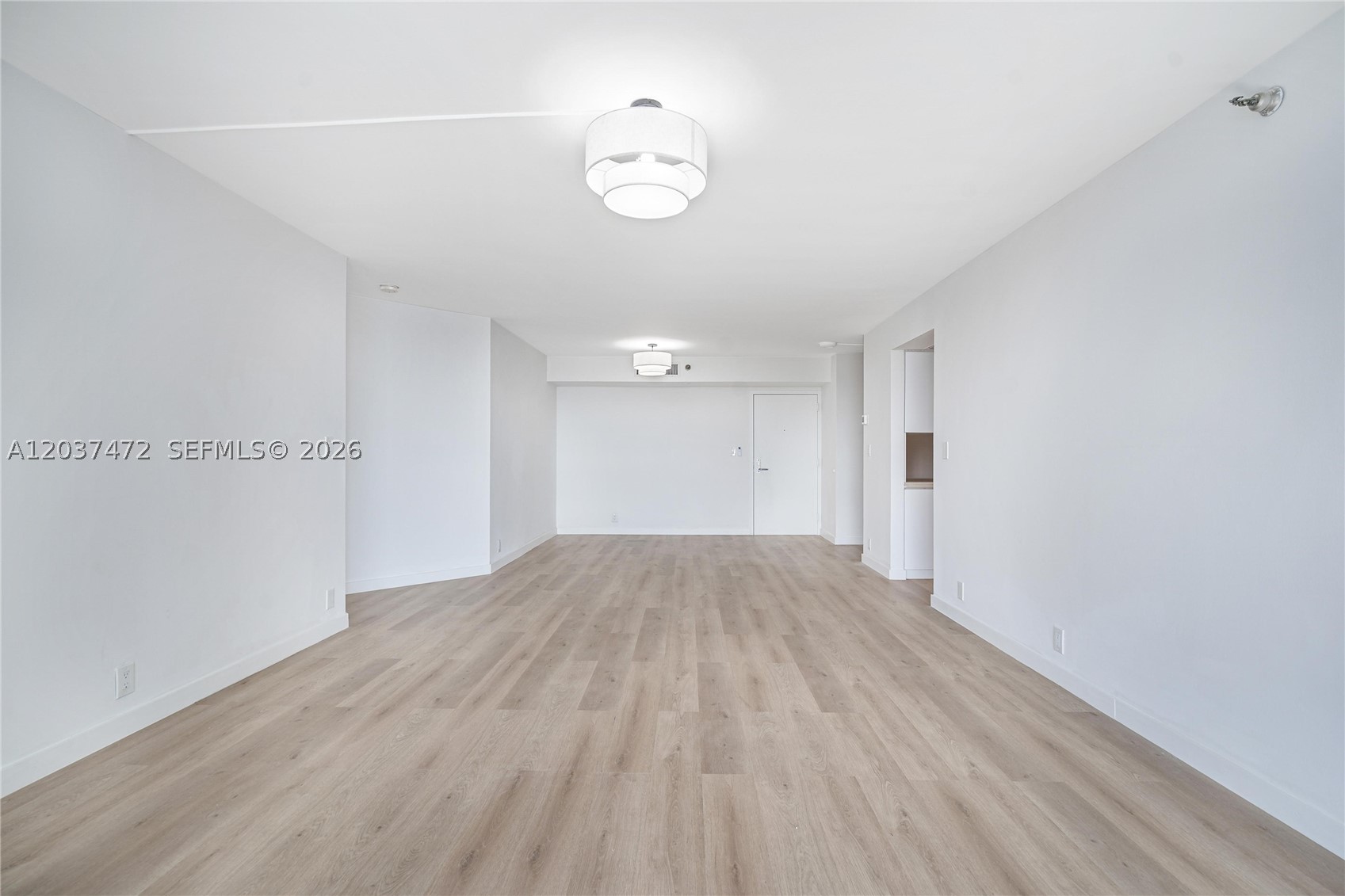 MYSTIC POINTE CONDO NO TH - Residential Lease