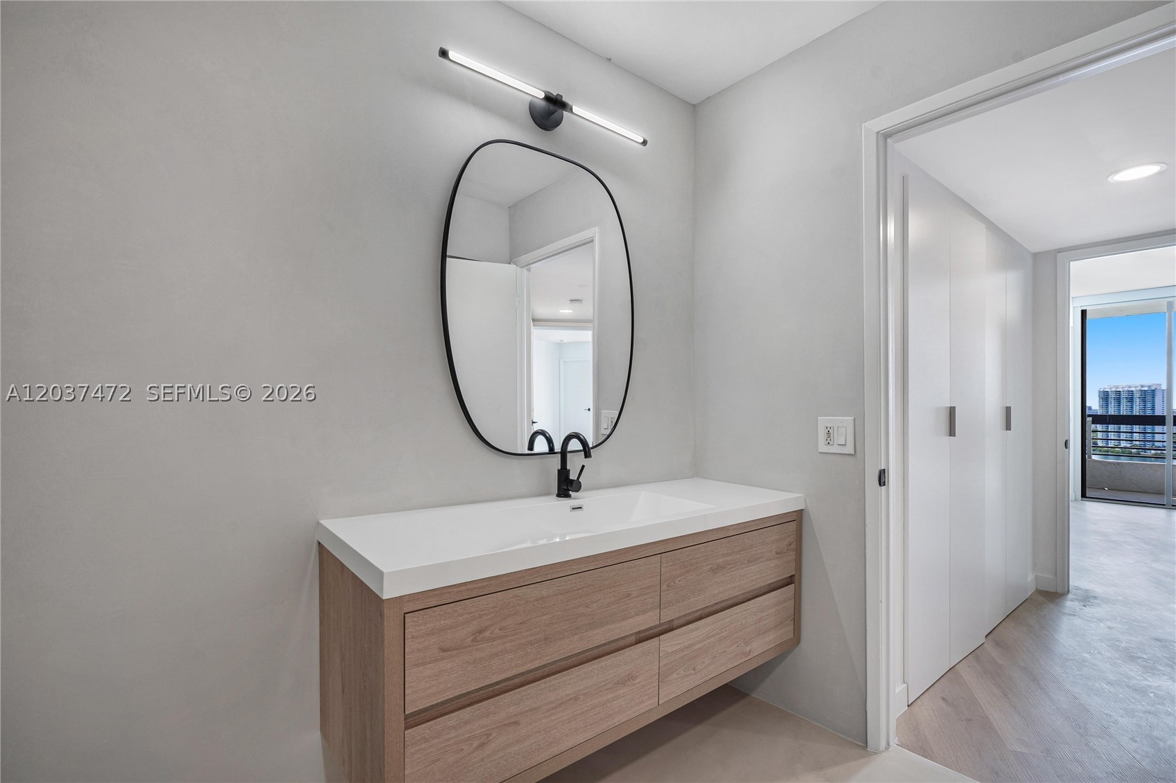 MYSTIC POINTE CONDO NO TH - Residential Lease