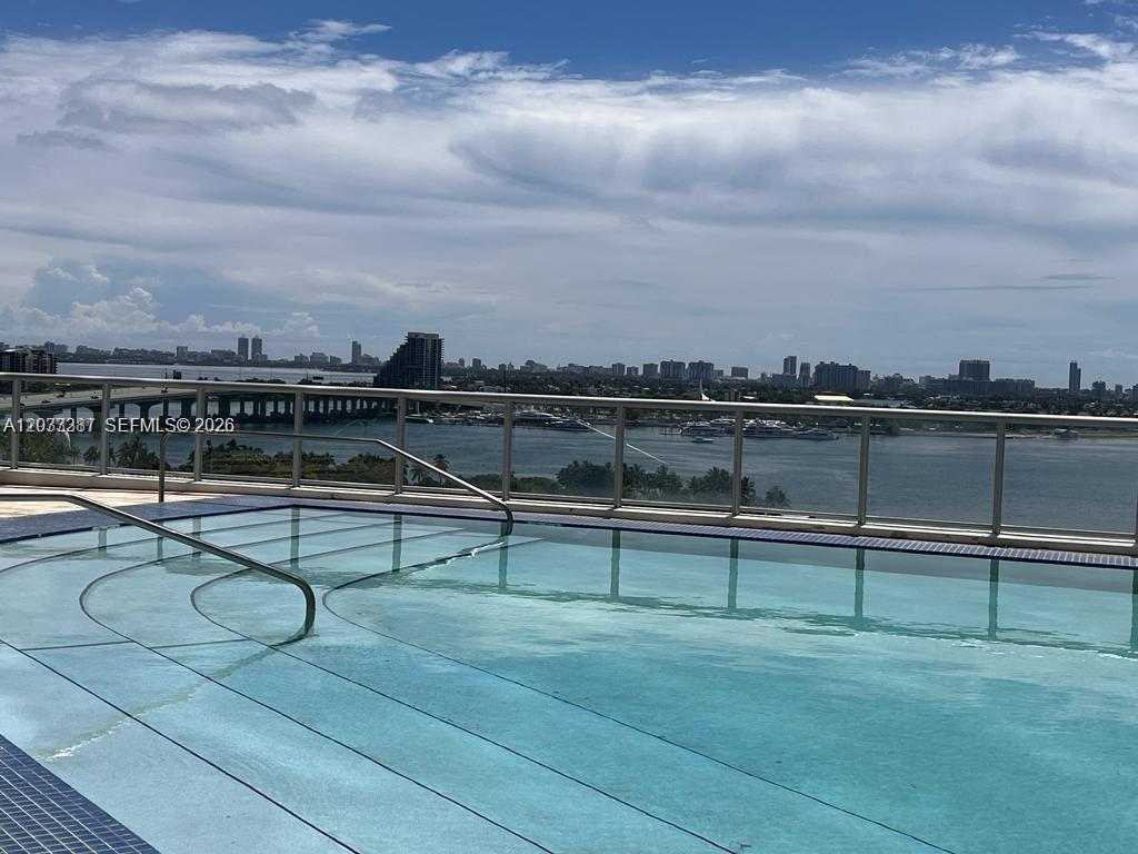 MARINABLUE CONDO - Residential