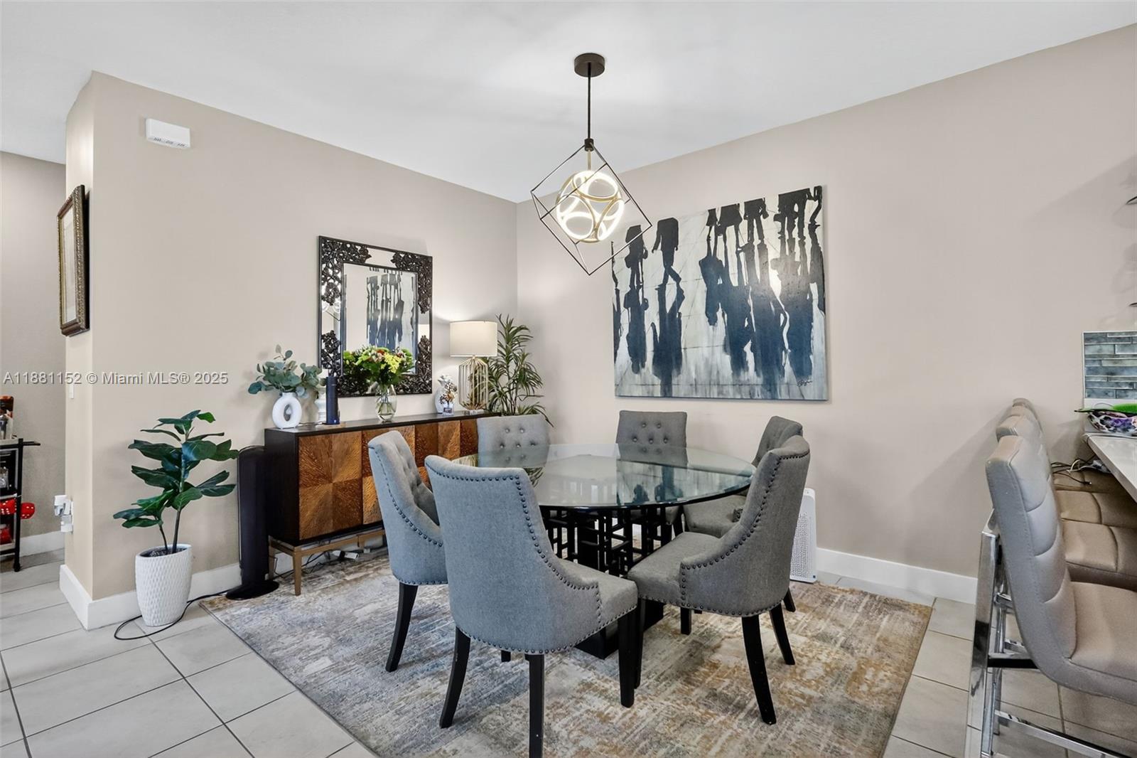DOWNTOWN DORAL SOUTH PHAS - Residential
