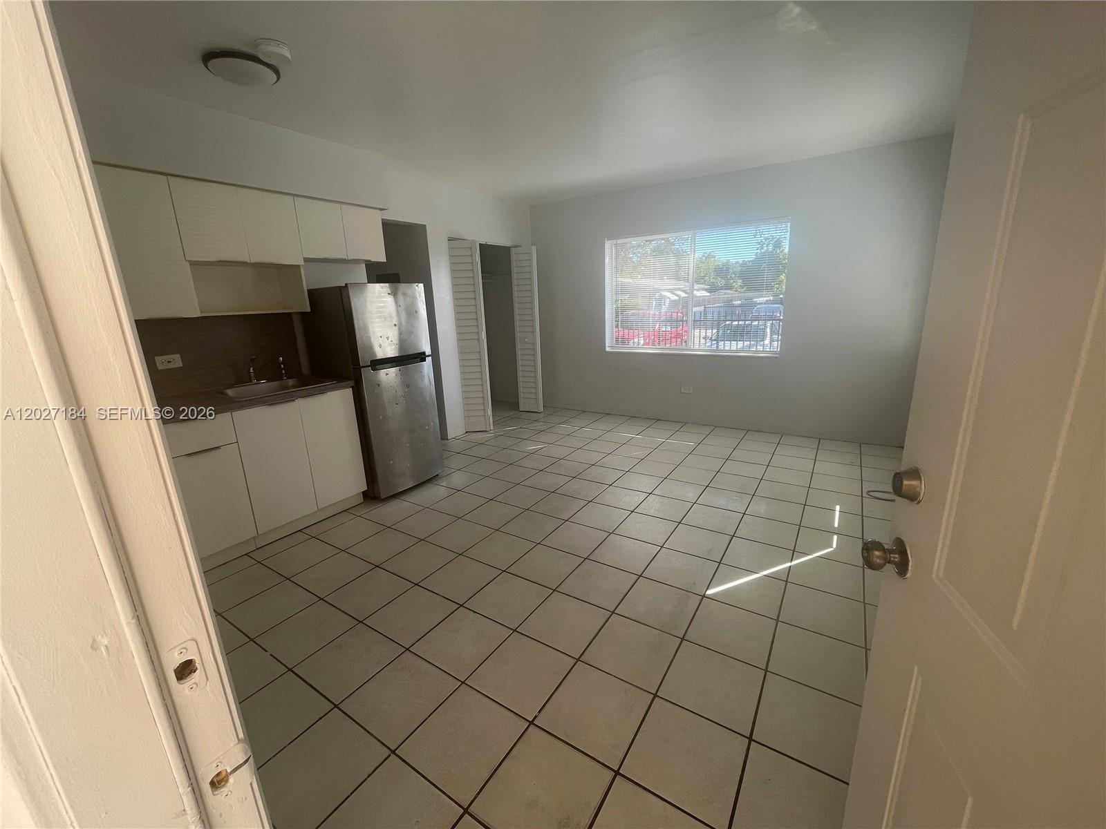 SUNNY ACRES - Residential Lease