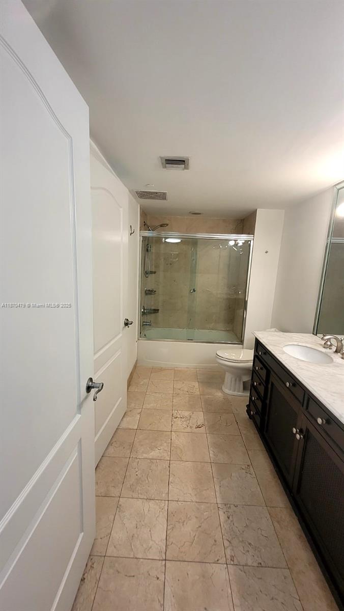 SKYLINE ON BRICKELL CONDO - Residential