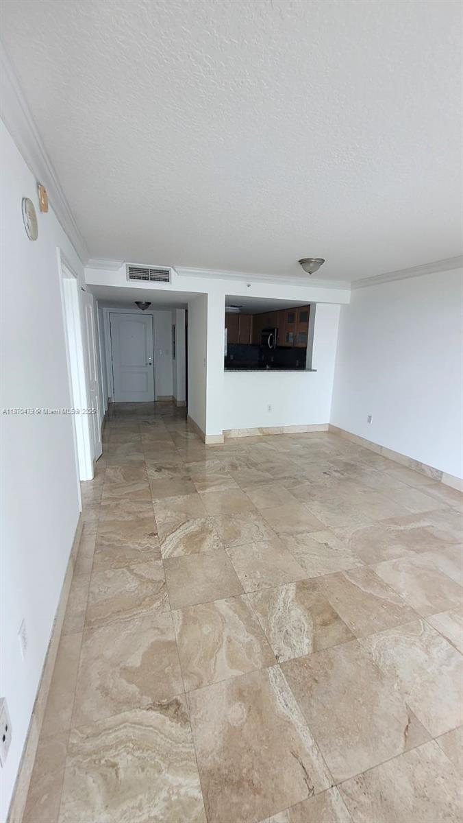 SKYLINE ON BRICKELL CONDO - Residential