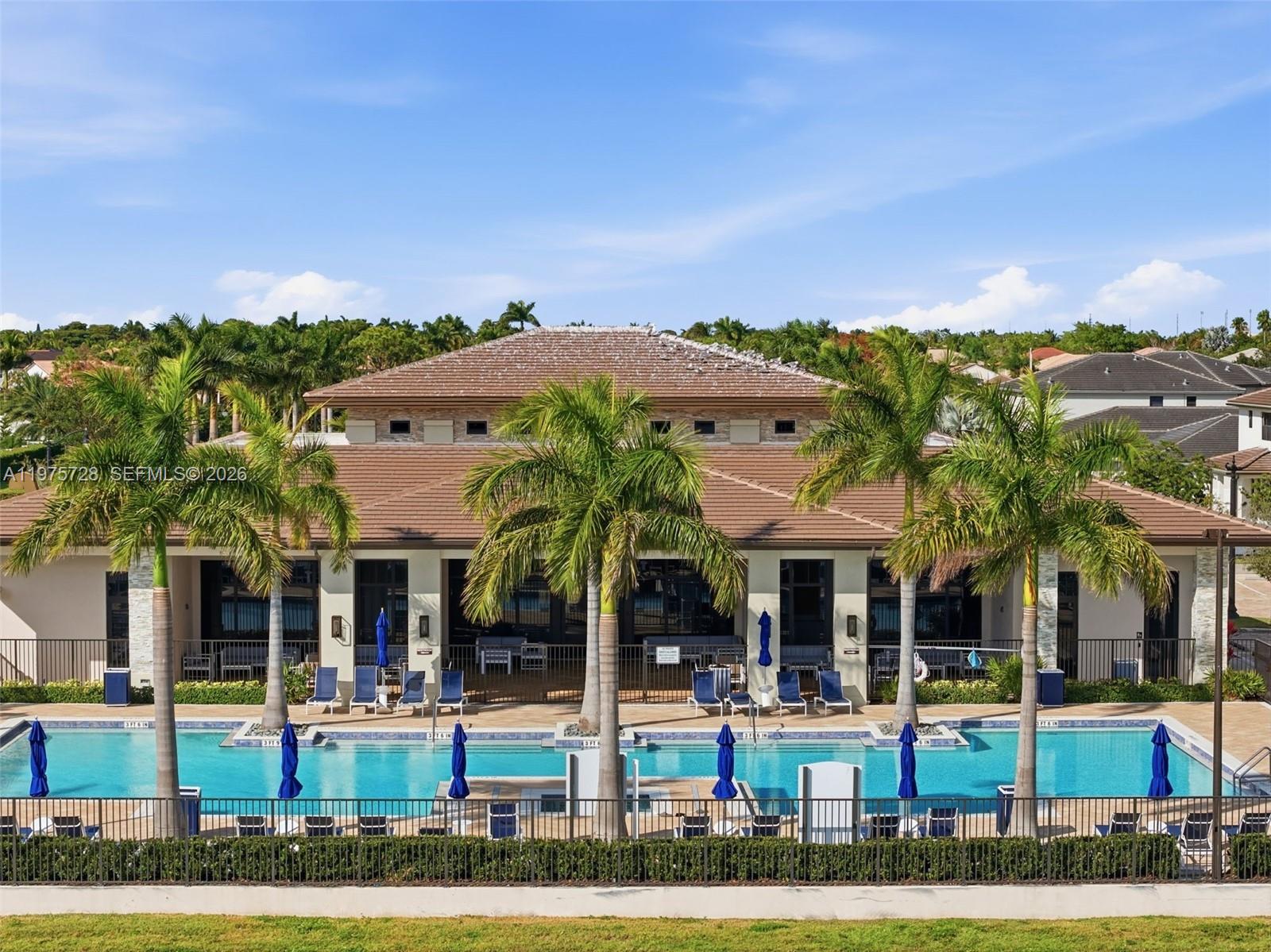 TUSCAN ISLES - Residential