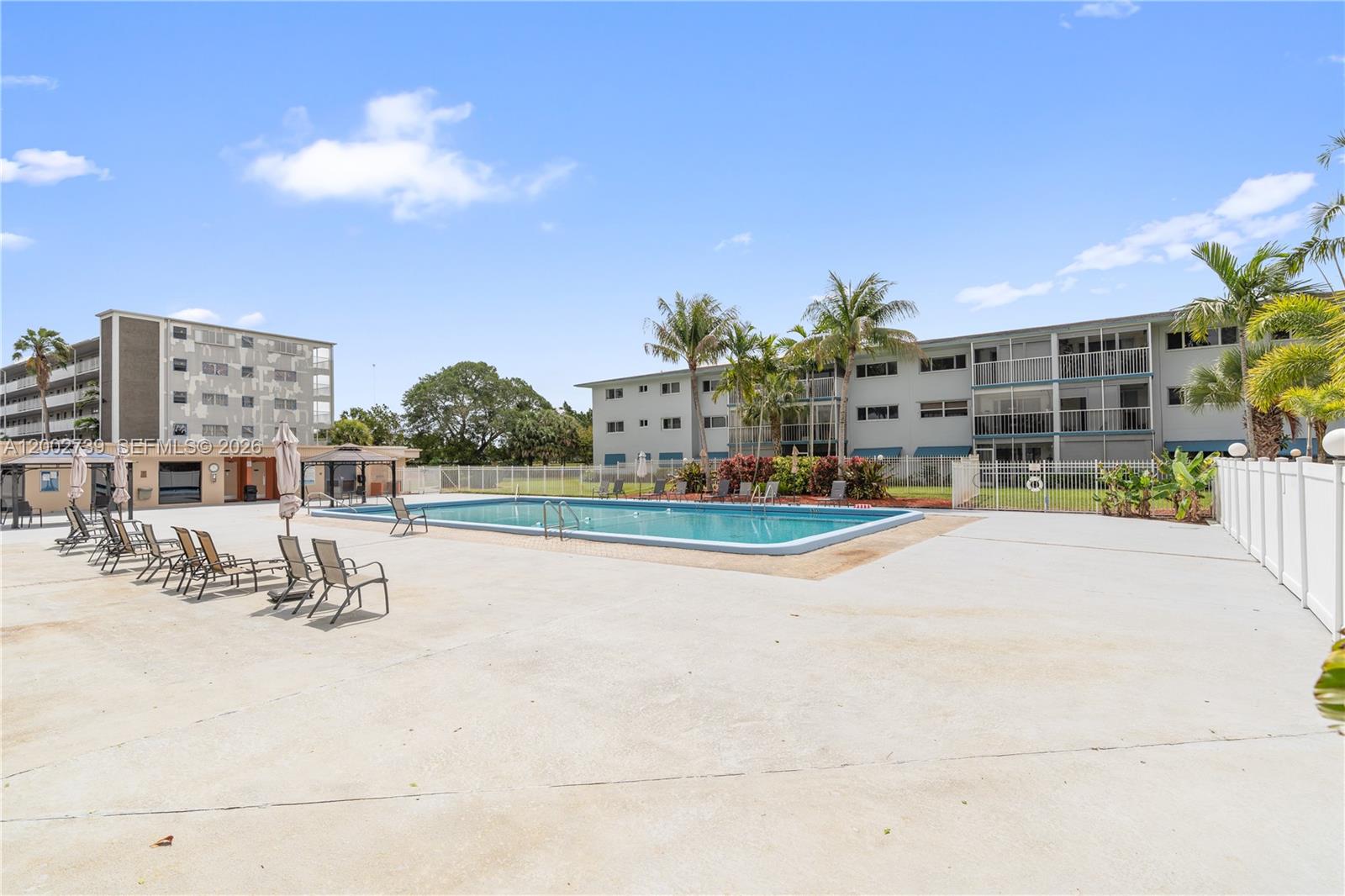 HILLCREST NO 4 CONDO - Residential