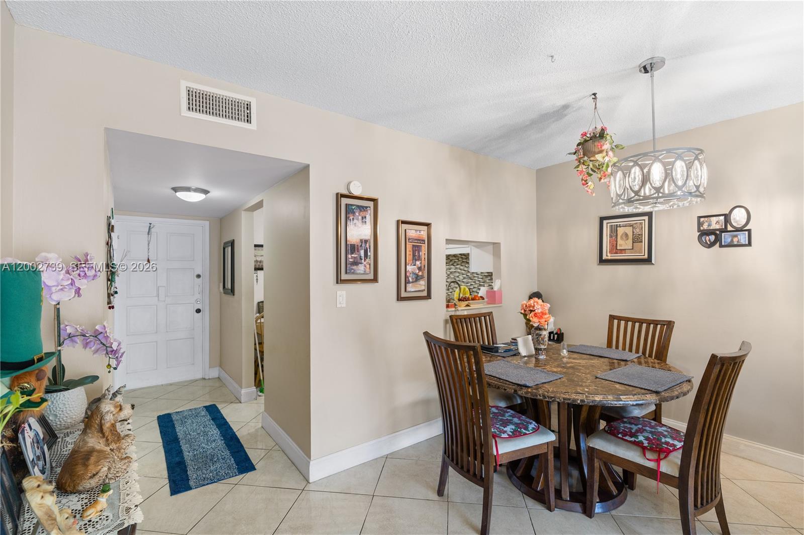 HILLCREST NO 4 CONDO - Residential