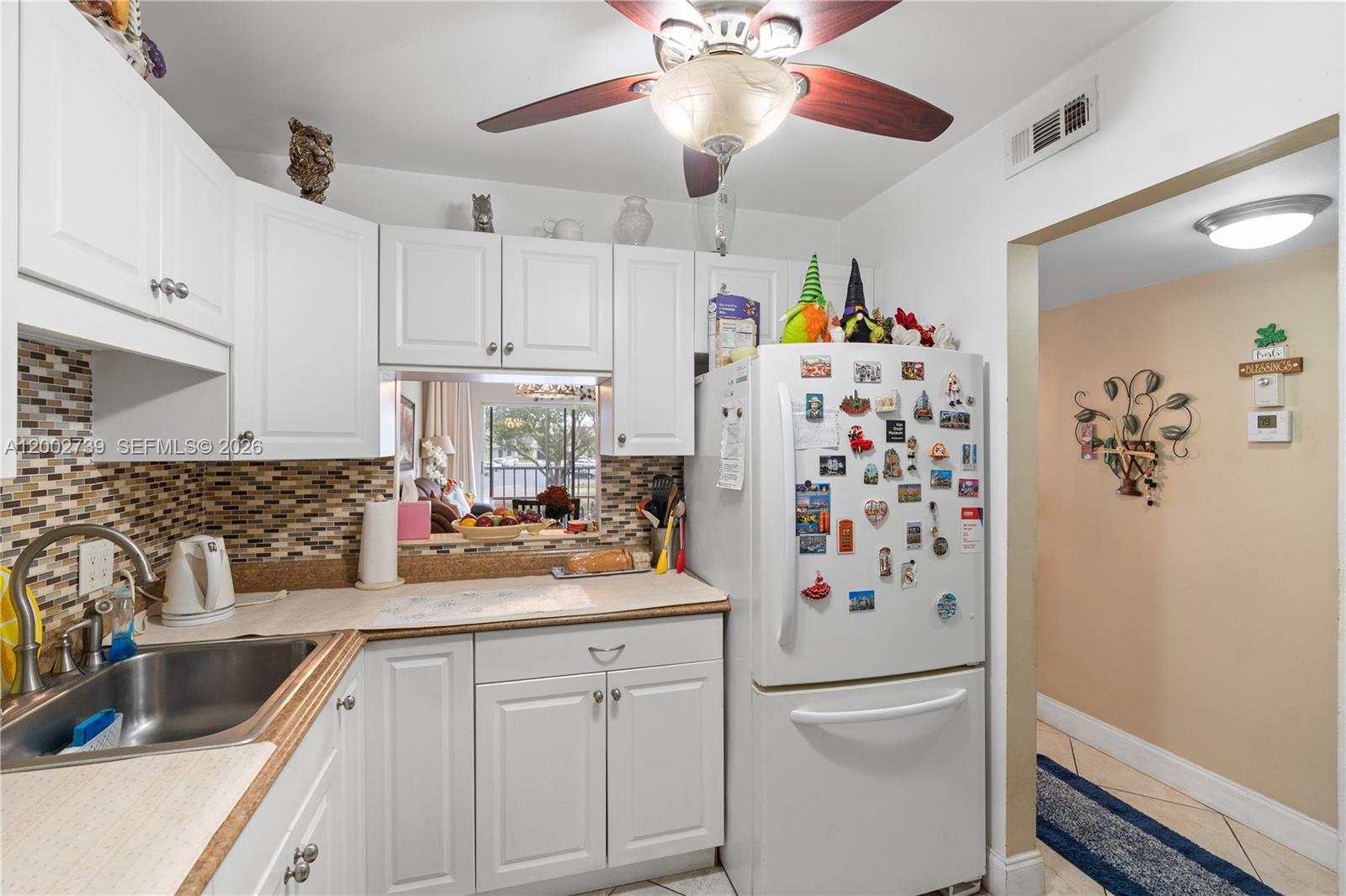 HILLCREST NO 4 CONDO - Residential