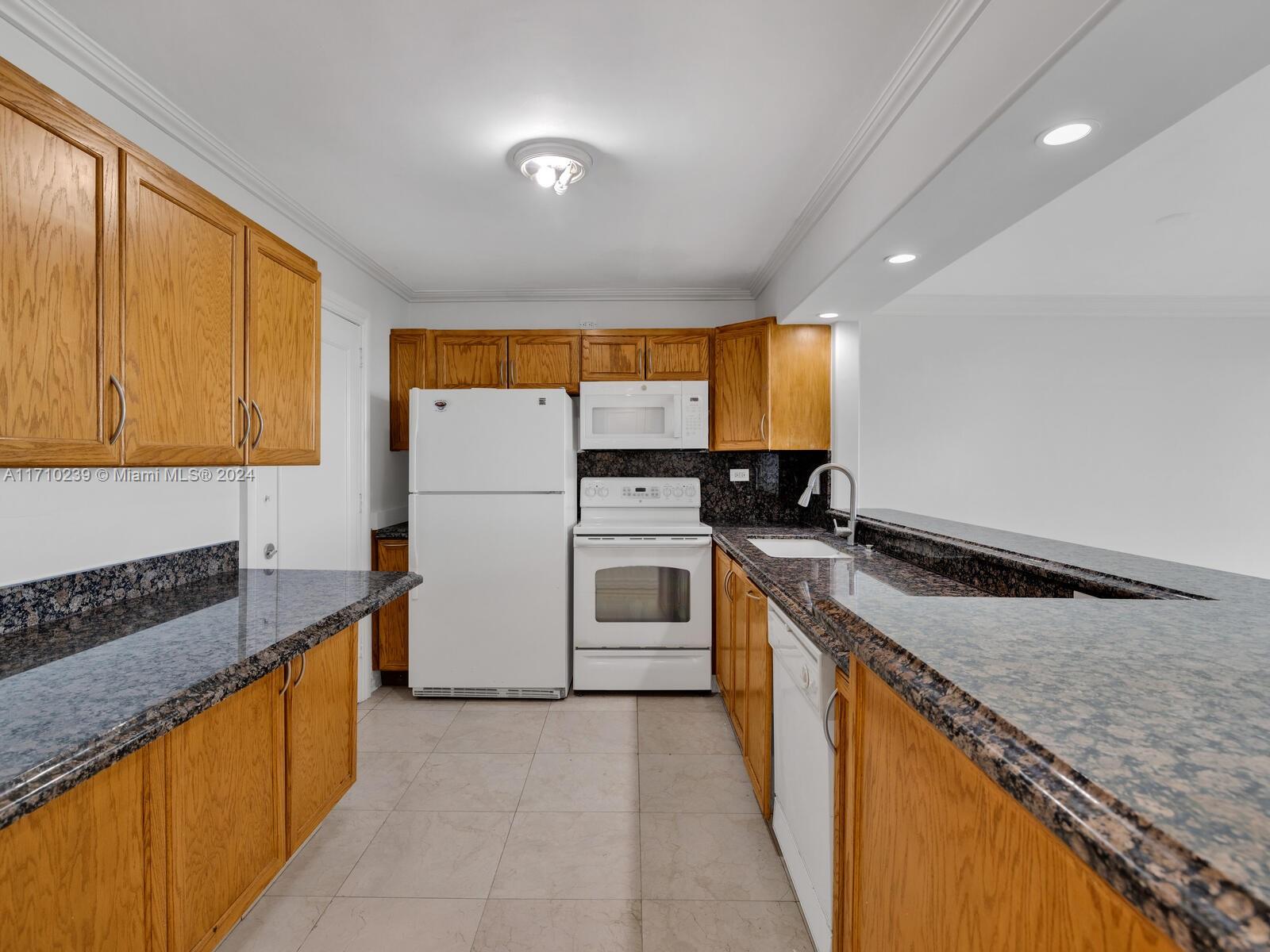 BURLEIGH HOUSE CONDO - Residential Lease