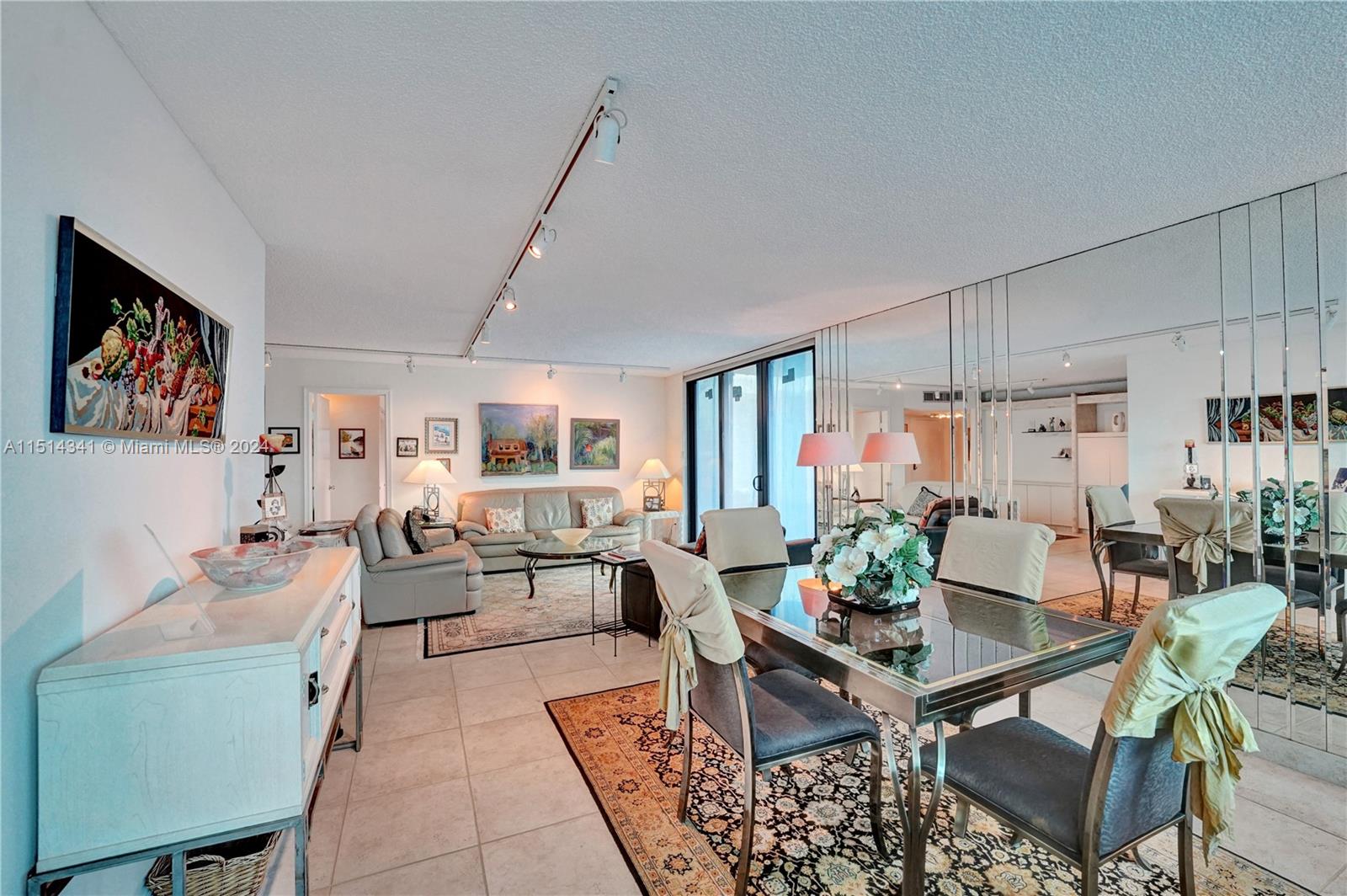 BISCAYNE COVE - Residential