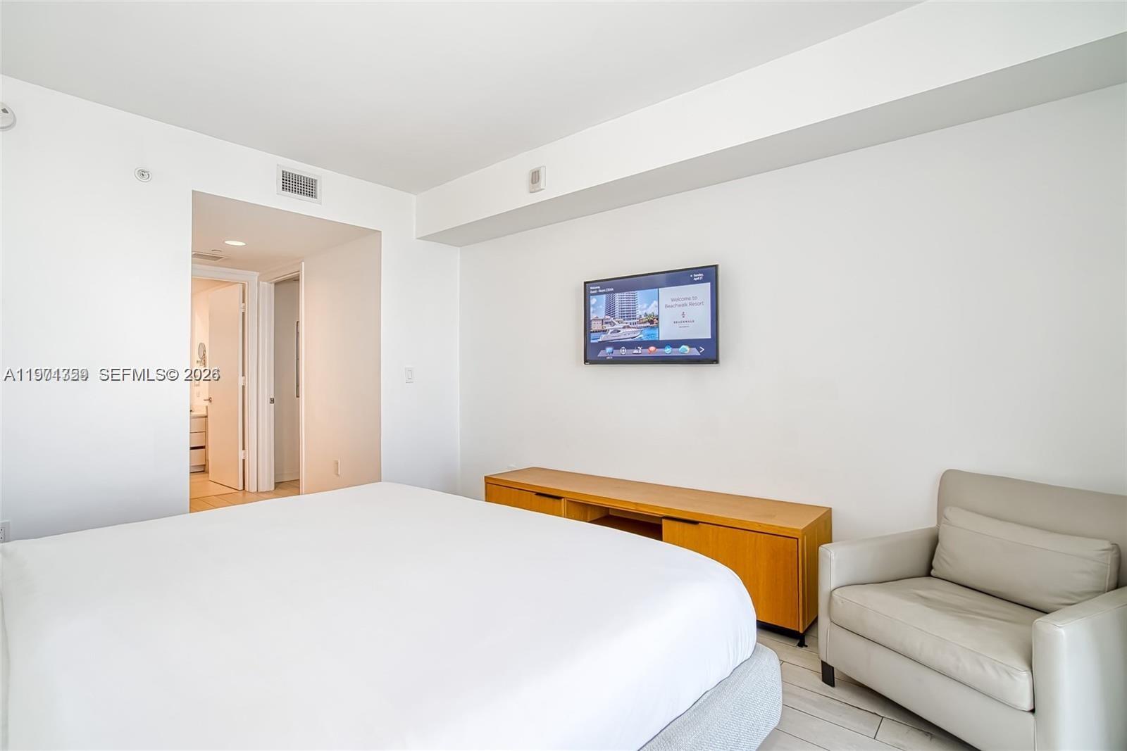 BEACHWALK CONDOMINIUM - Residential