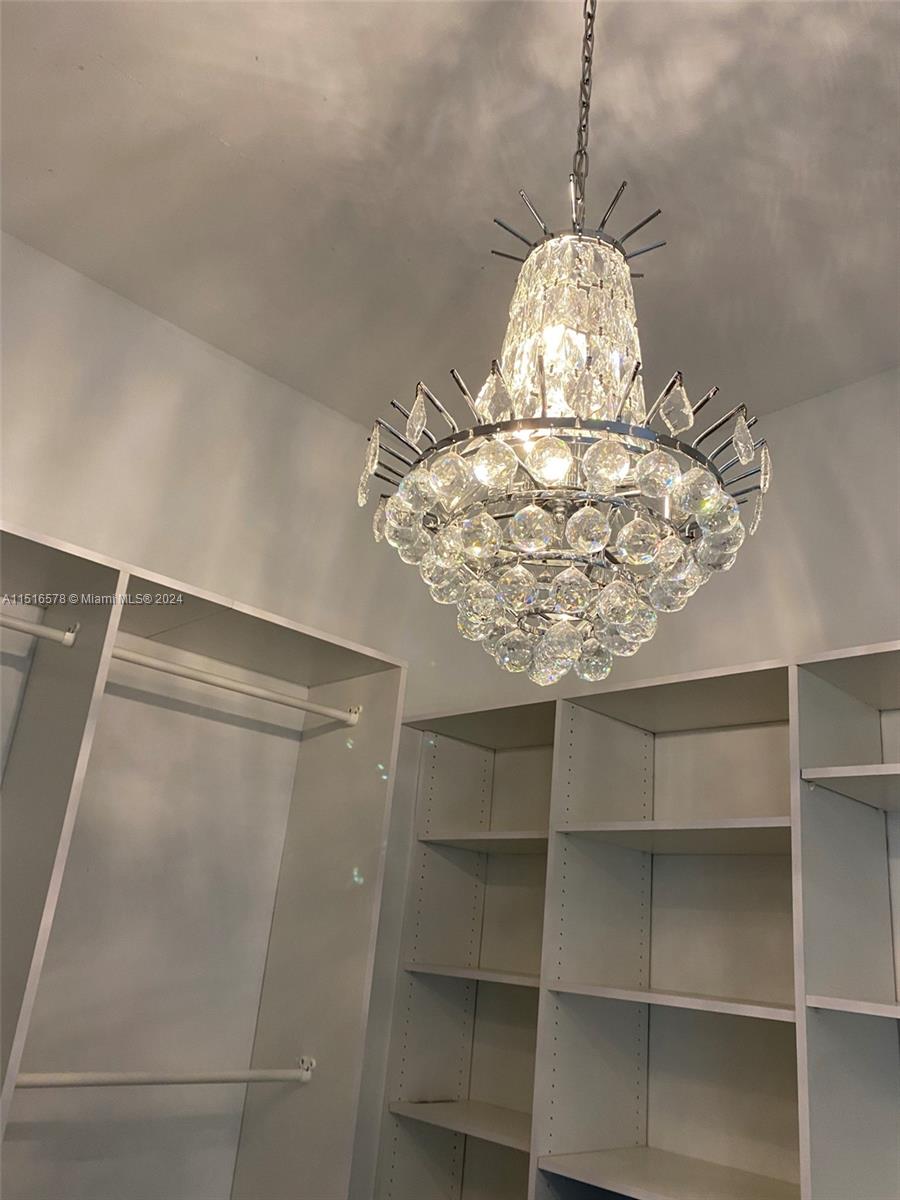 UPTOWN MARINA LOFTS CONDO - Residential