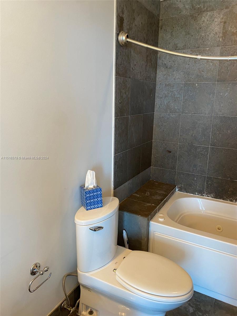 UPTOWN MARINA LOFTS CONDO - Residential