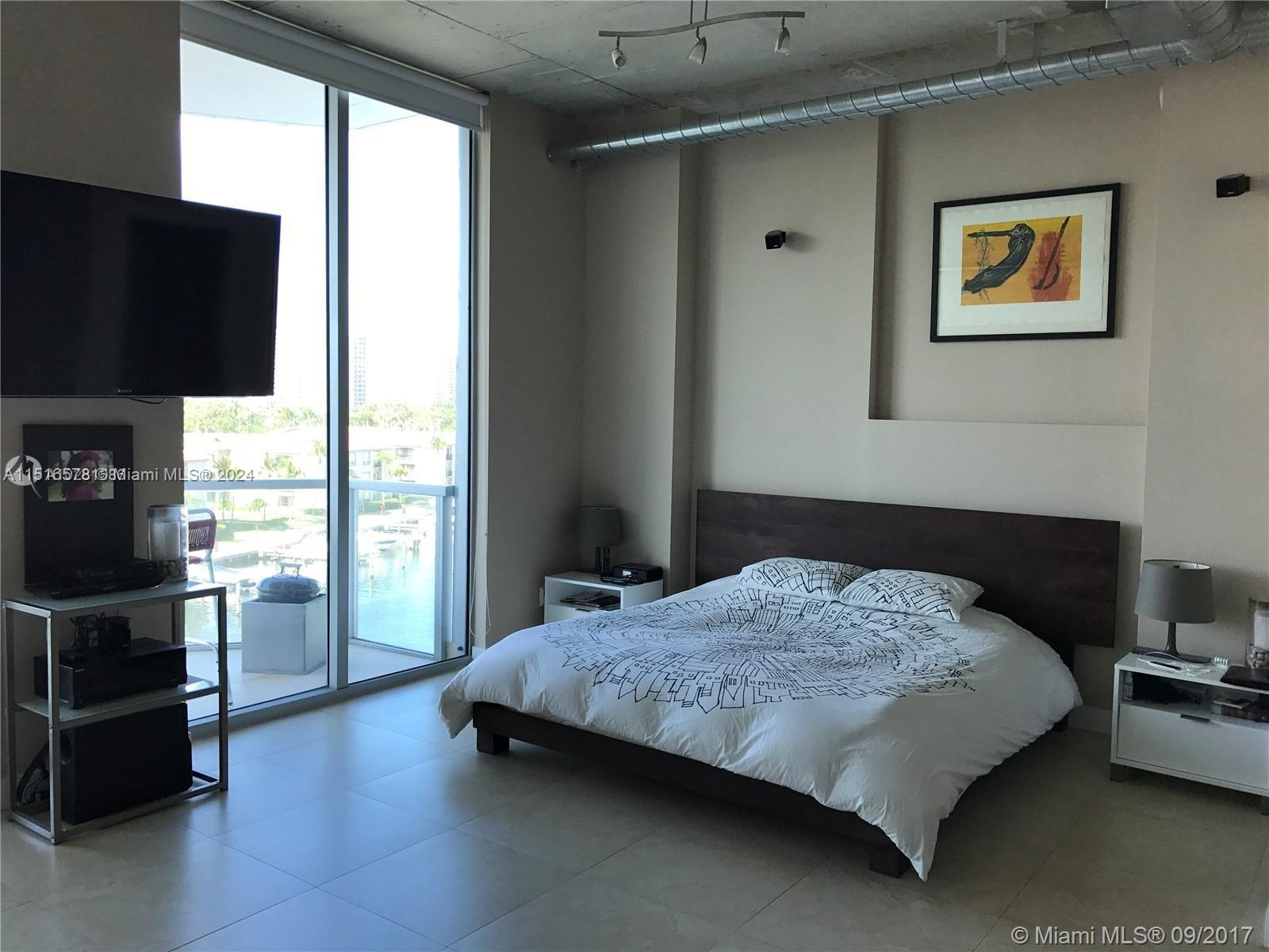 UPTOWN MARINA LOFTS CONDO - Residential