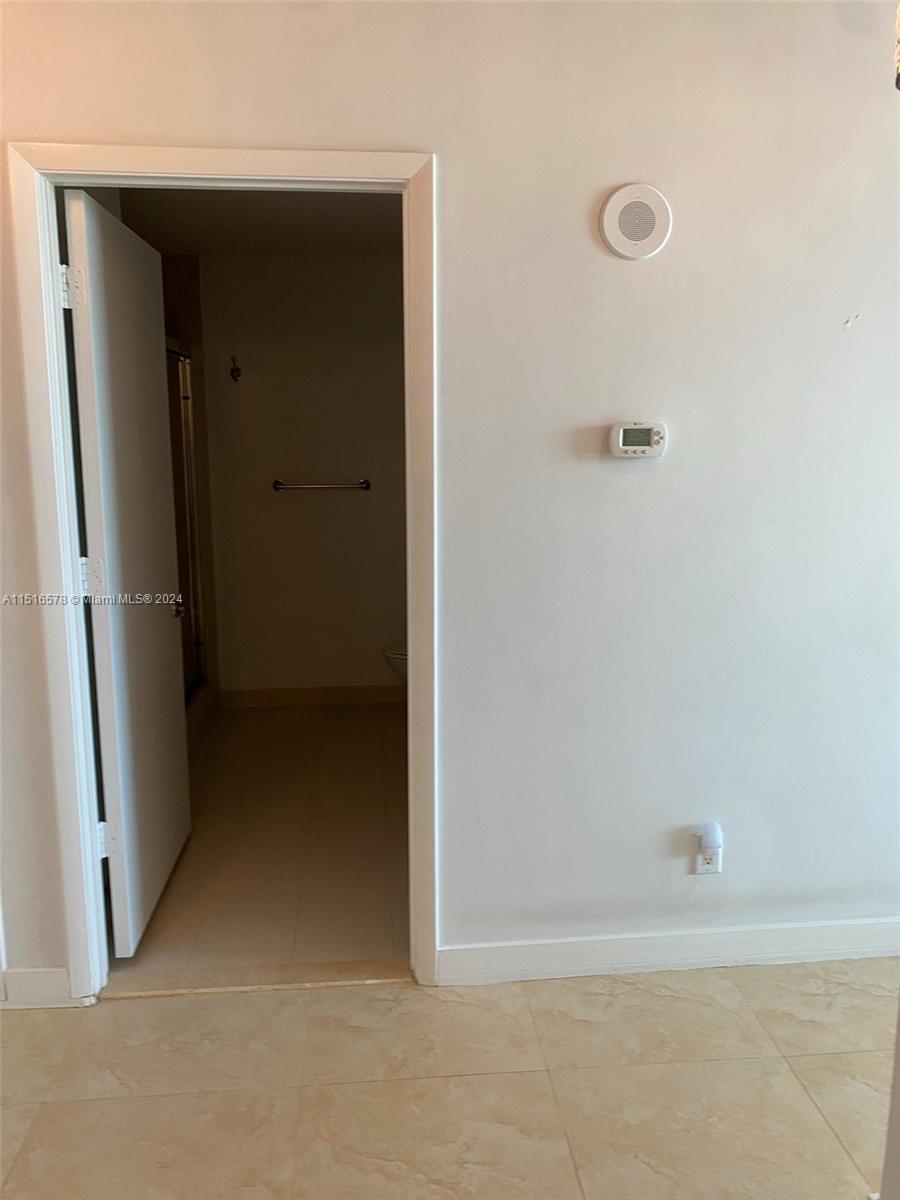 UPTOWN MARINA LOFTS CONDO - Residential