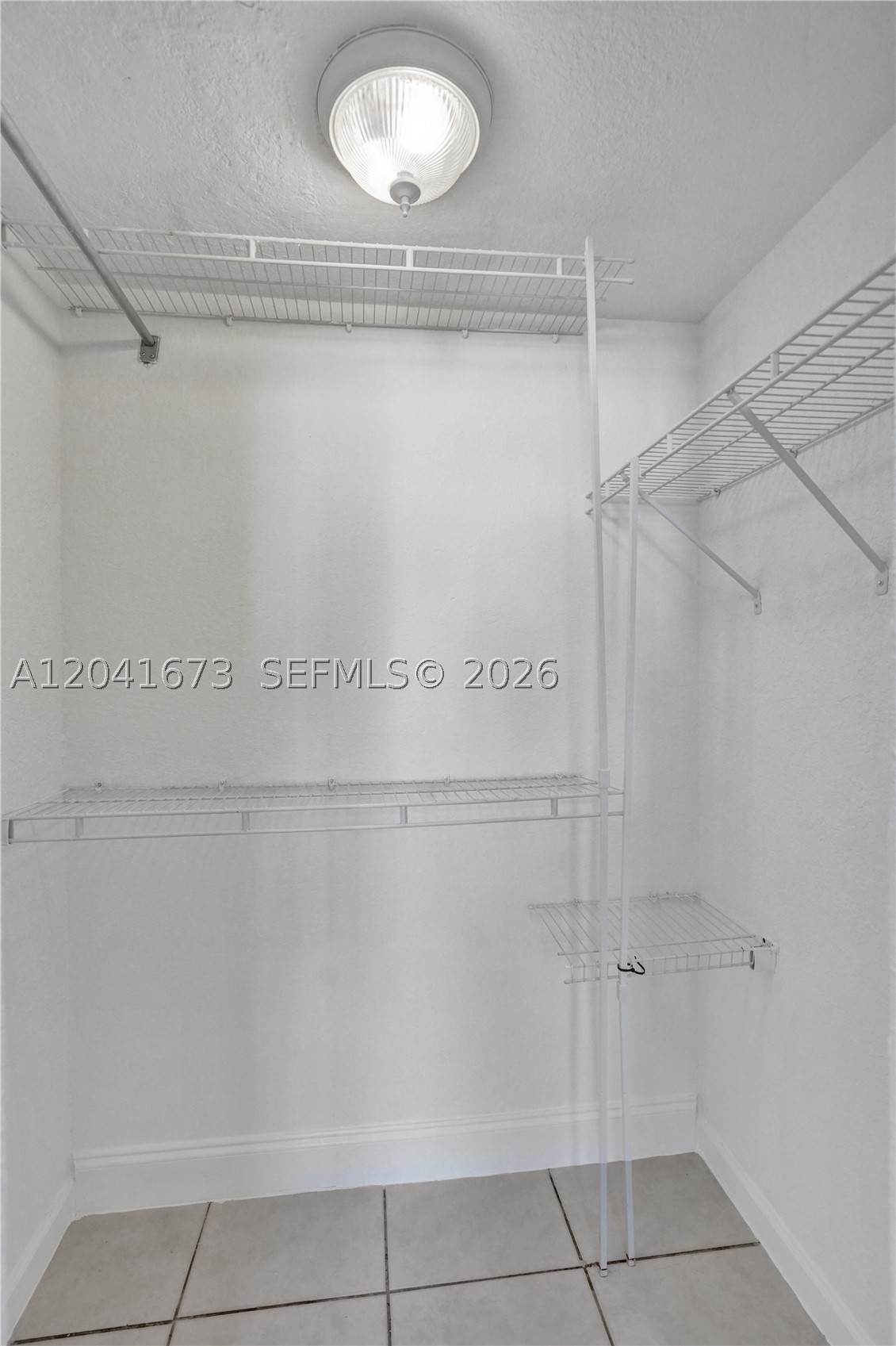 LUDLUM LAKE CONDO BLDG C - Residential Lease