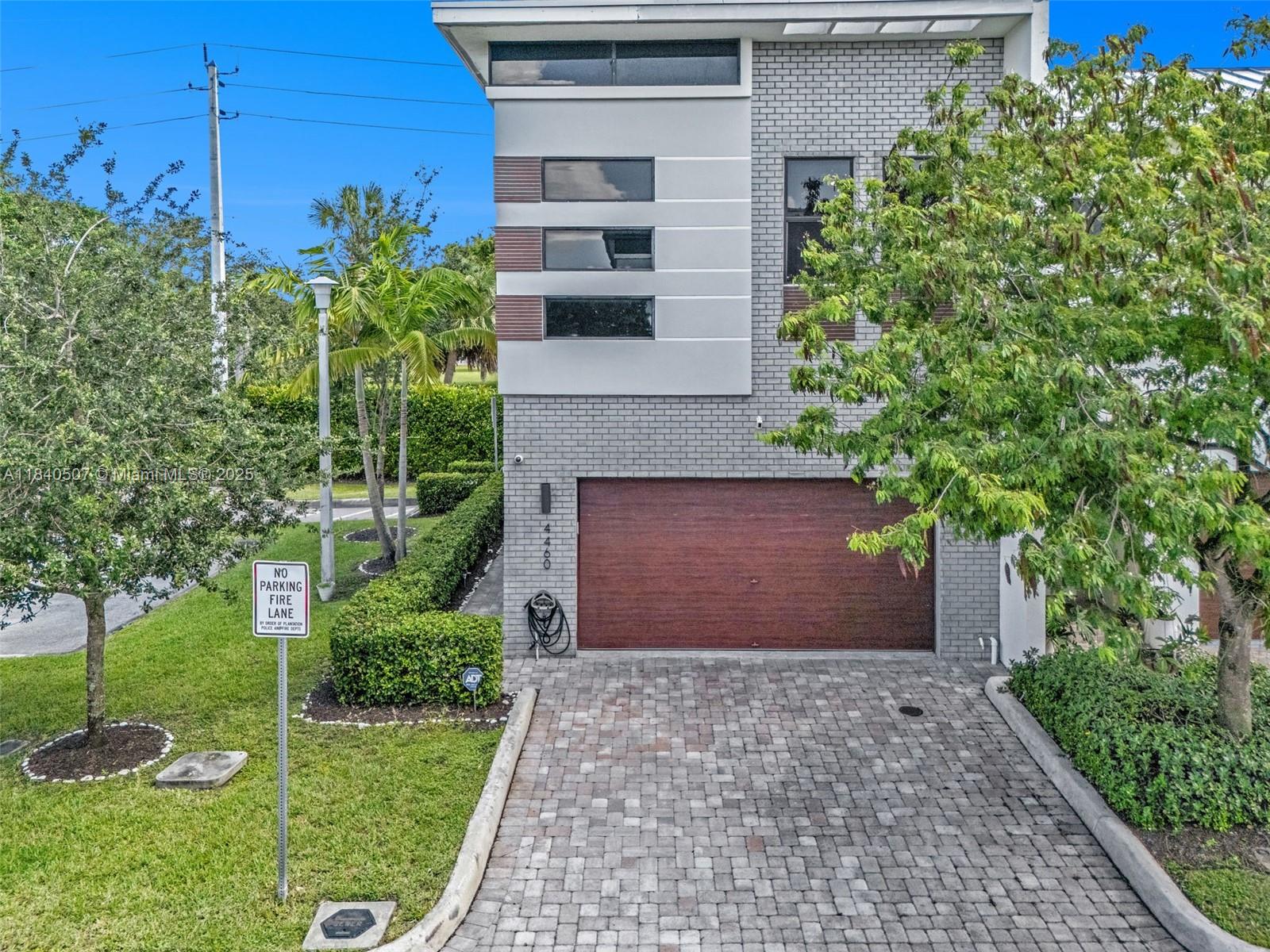 PLANTATION BUSINESS PARK - Residential