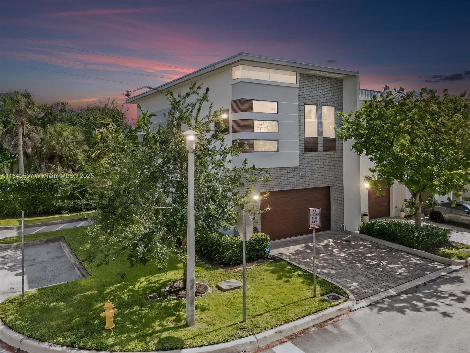 PLANTATION BUSINESS PARK - Residential