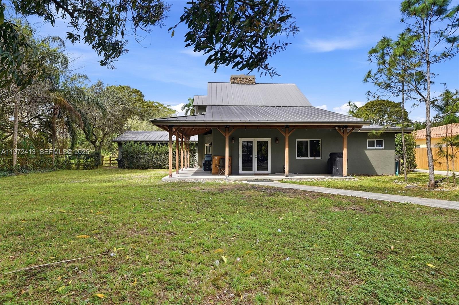 PLANTATION - Residential