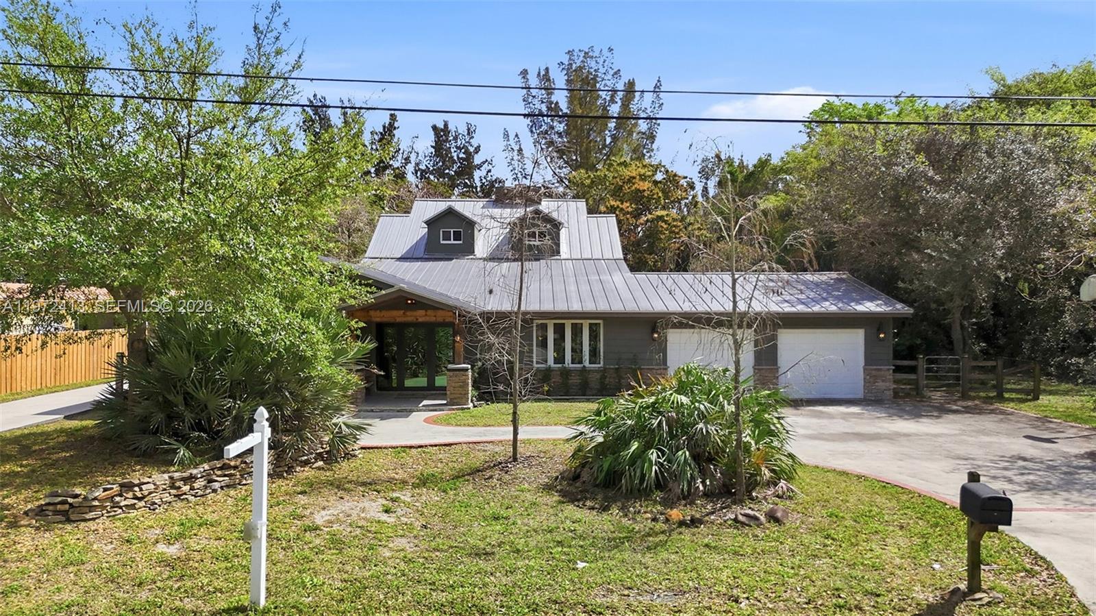 PLANTATION - Residential