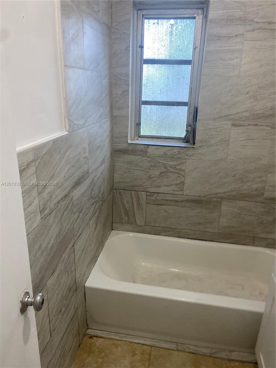 BISCAYNE GARDENS SEC F PA - Residential