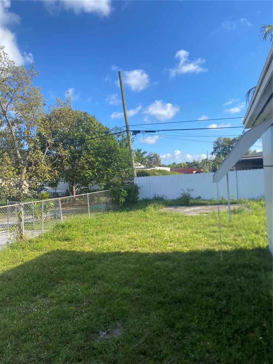 BISCAYNE GARDENS SEC F PA - Residential