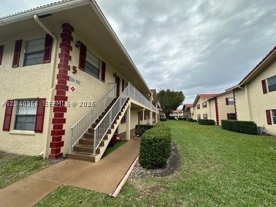 HOLIDAY VILLAGE OF CORAL - Residential