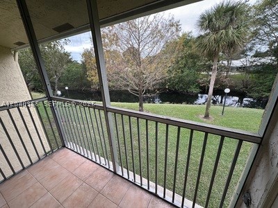 HOLIDAY VILLAGE OF CORAL - Residential