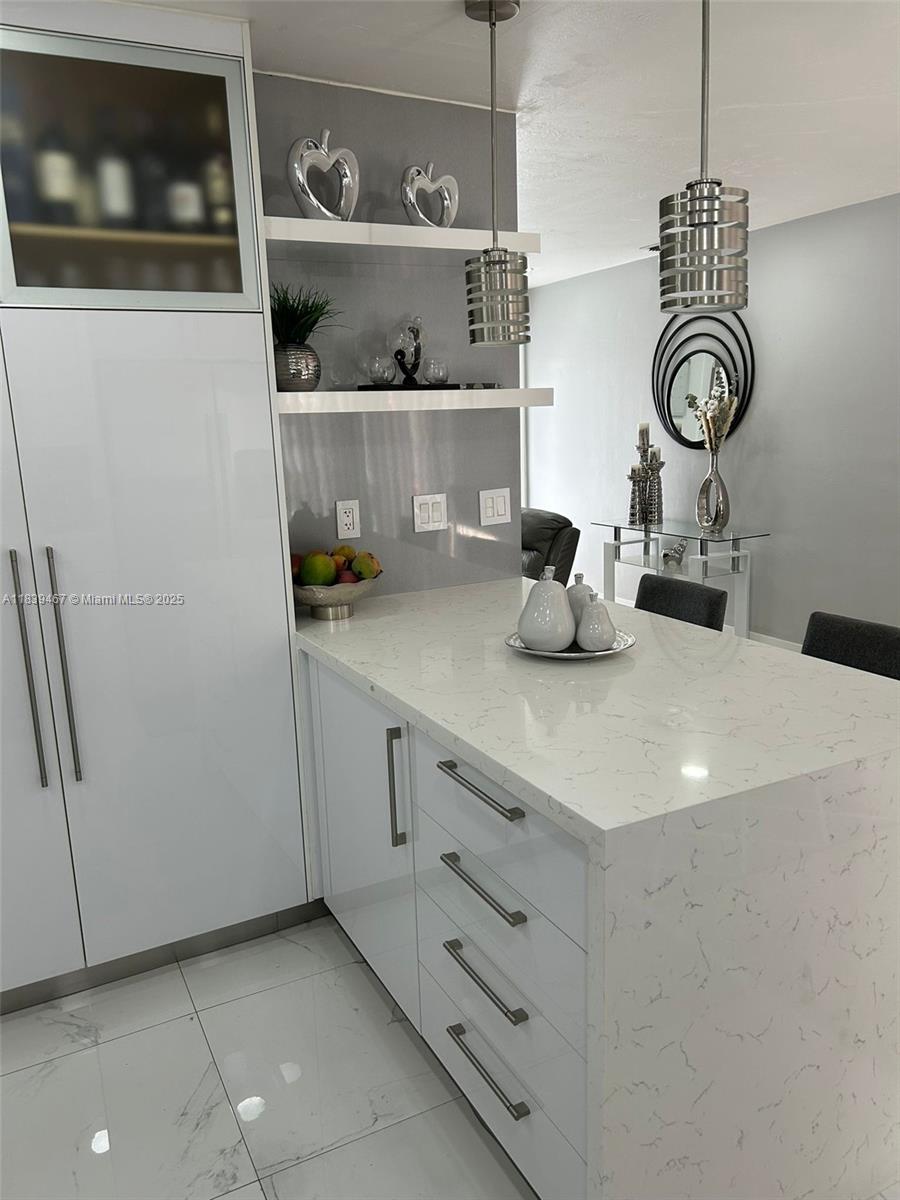 CAROL CITY 3RD ADDN - Residential Lease
