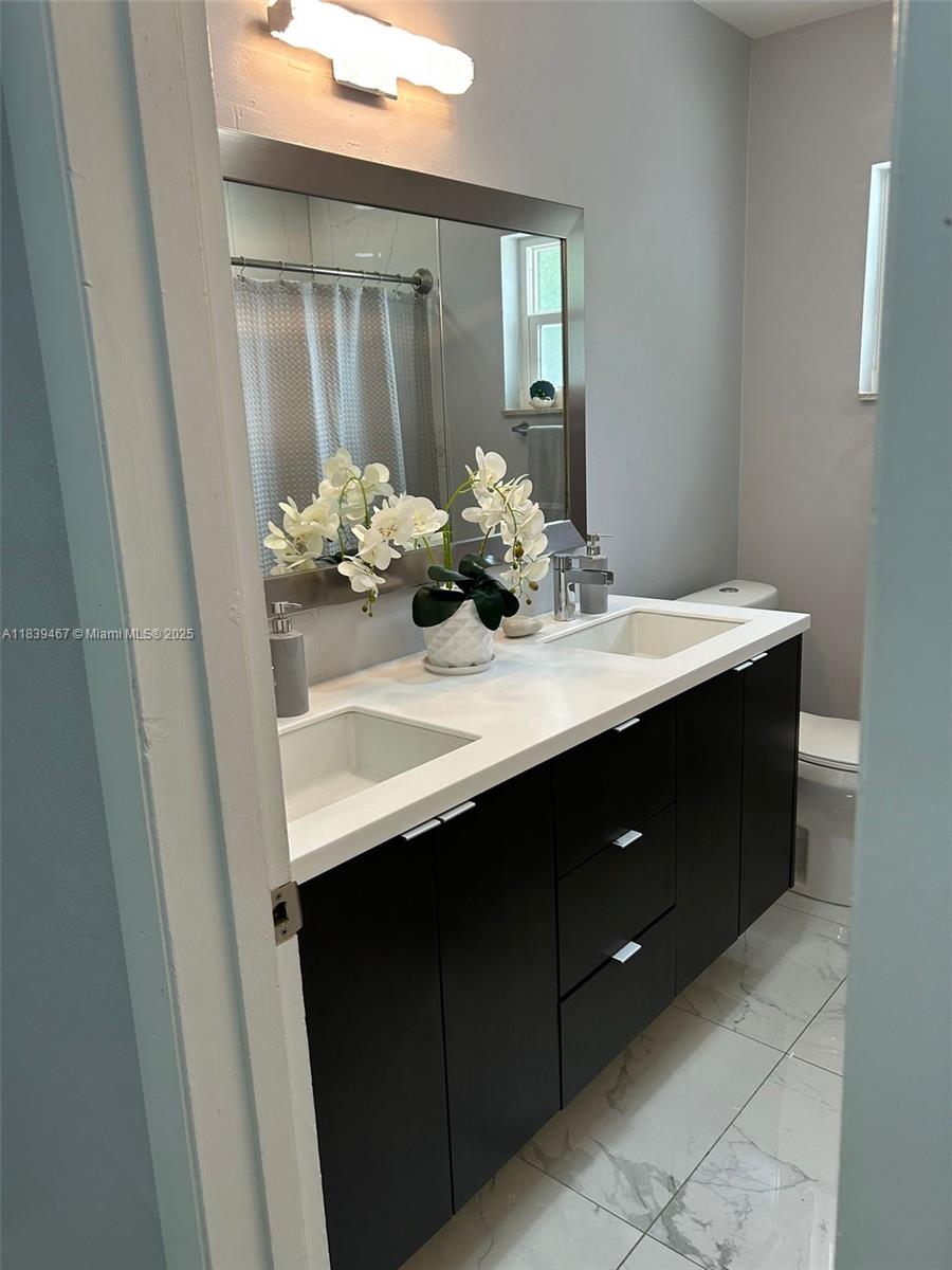 CAROL CITY 3RD ADDN - Residential Lease