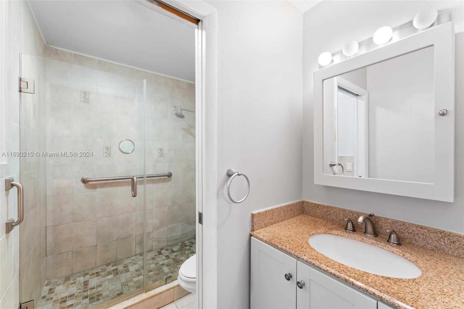 EDGEWATER PARK - Residential