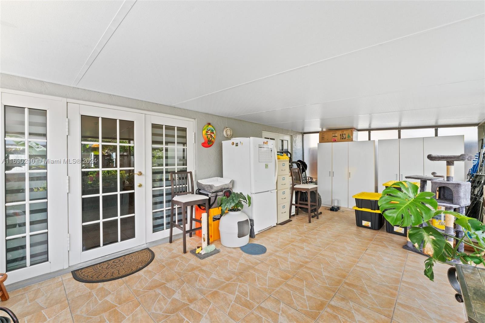 EDGEWATER PARK - Residential