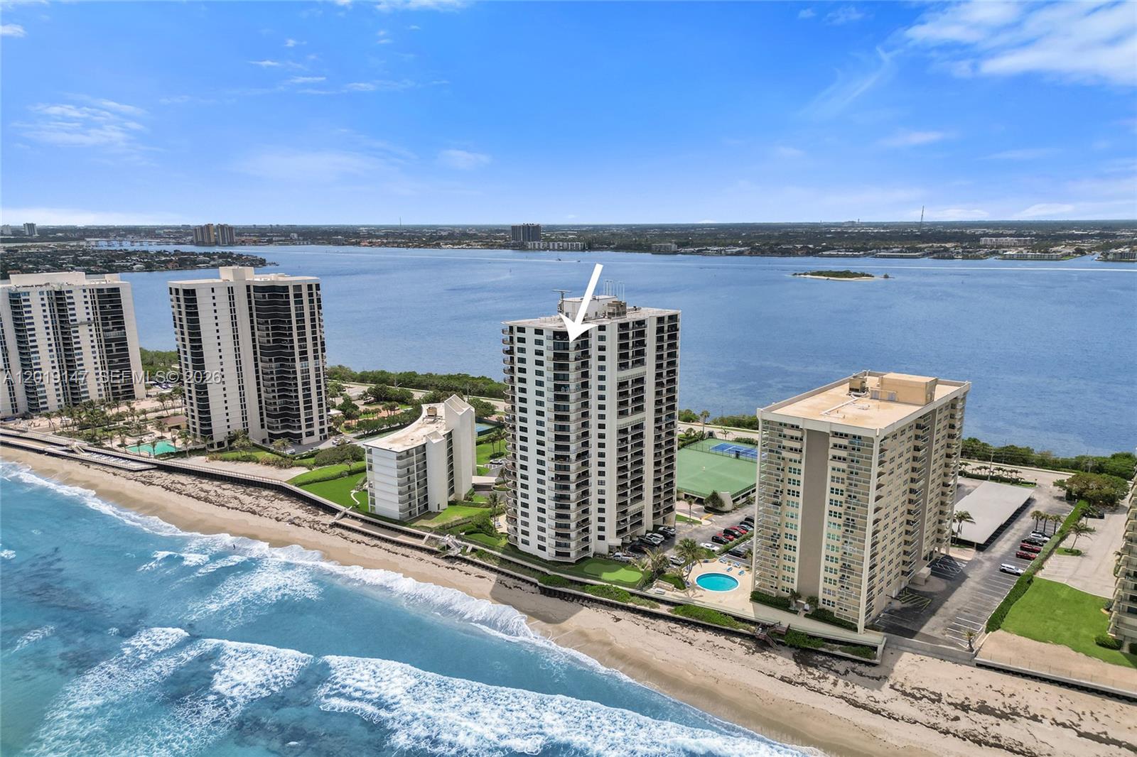 CONNEMARA CONDO - Residential