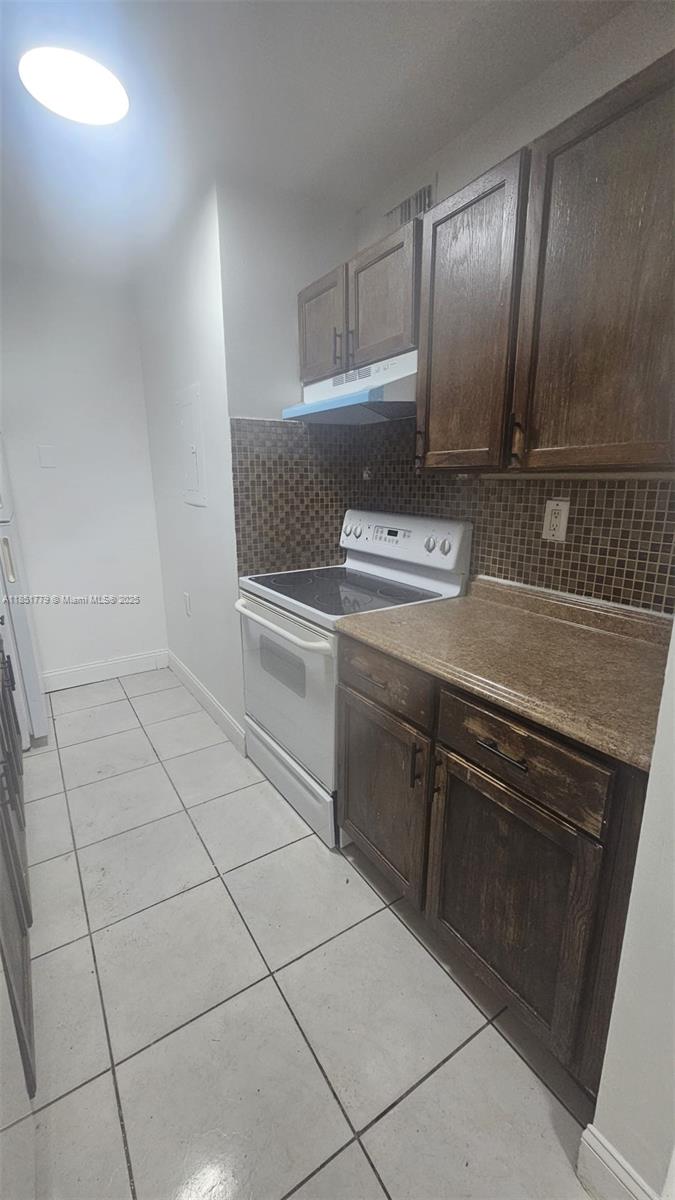 ST ANDREWS PALM BEACH CON - Residential Lease